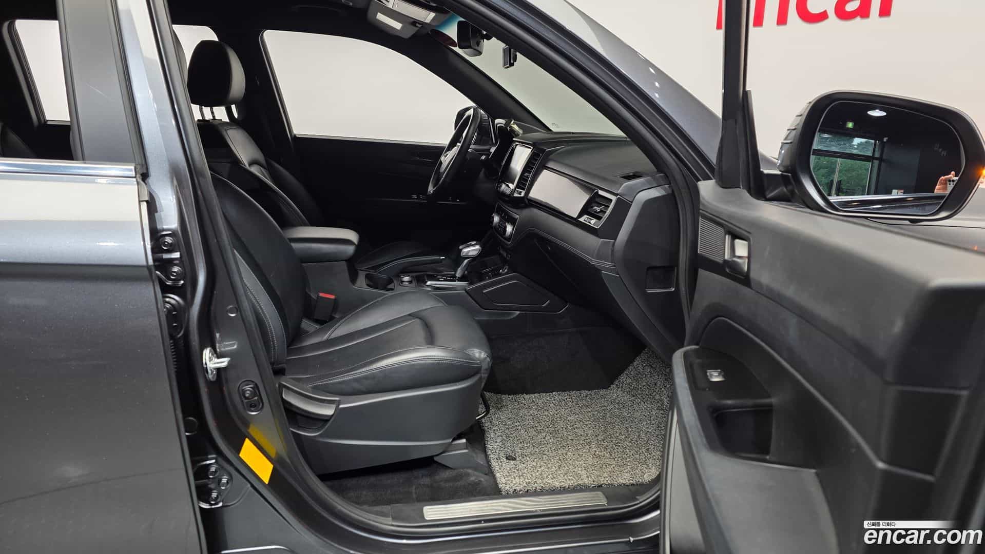 Rexton KG Mobility 2019.8-OPTION-015