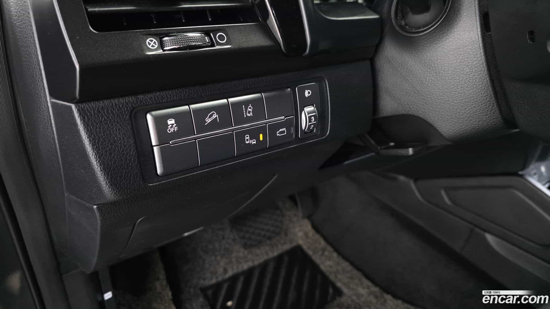 Rexton KG Mobility 2019.8-OPTION-018