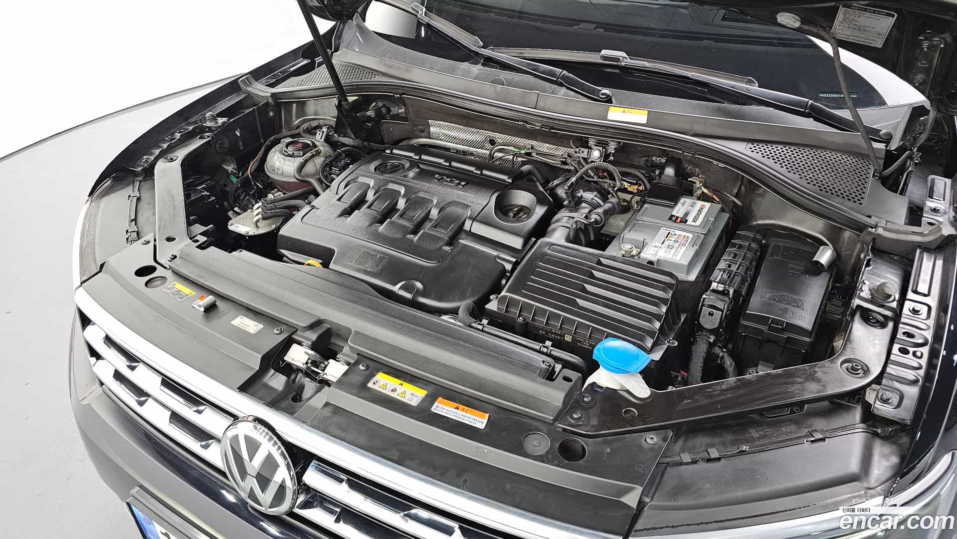 Tiguan Volkswagen 2020.11-OUTER-006