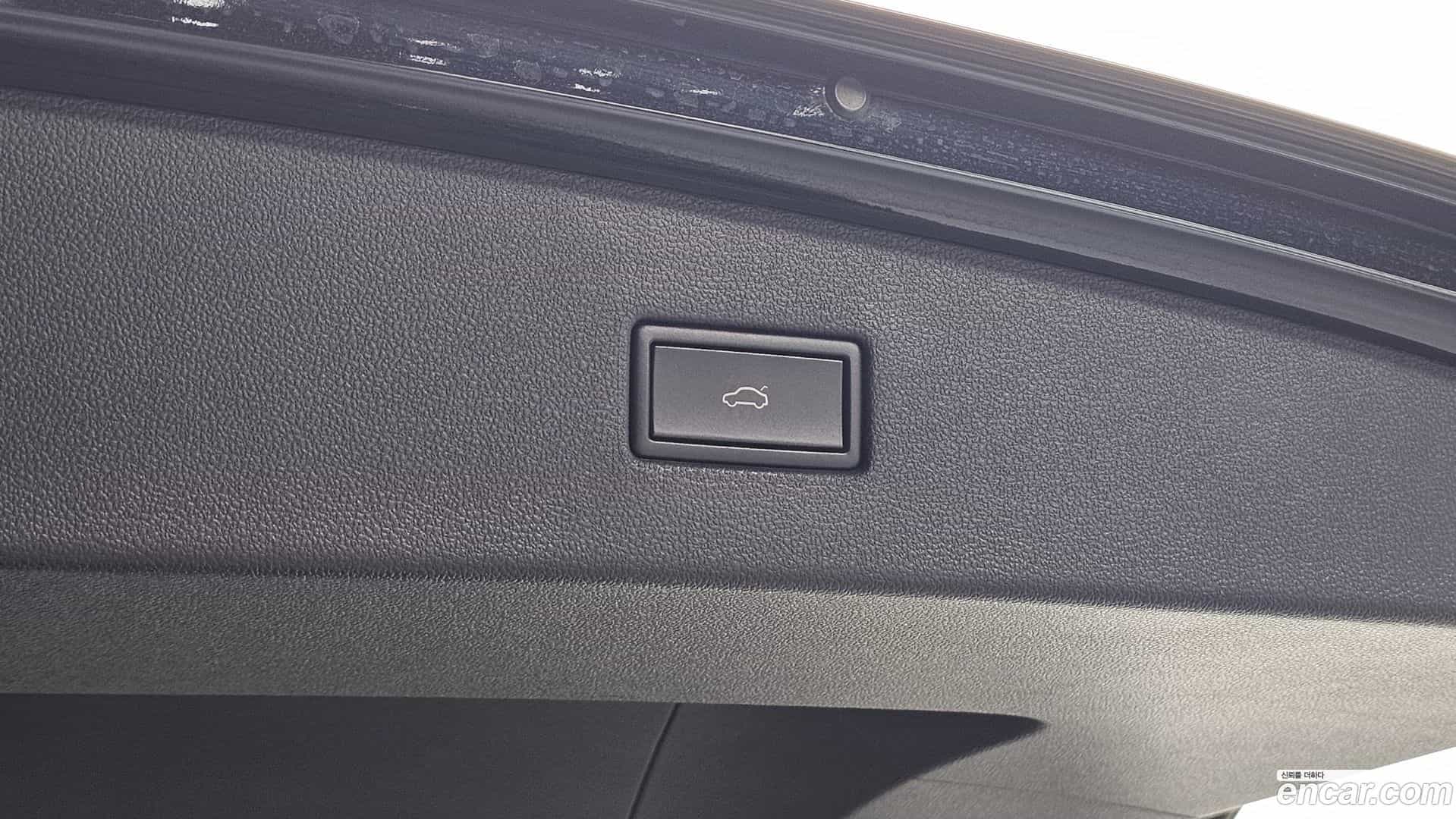 Tiguan Volkswagen 2020.11-OPTION-043