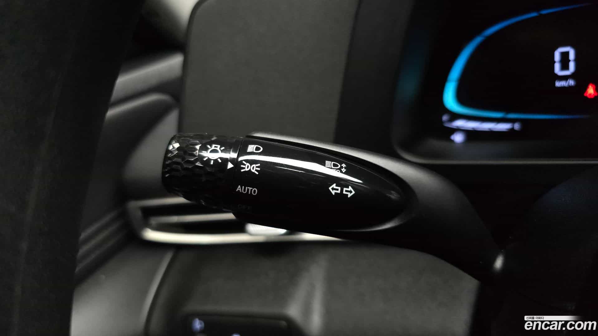 AVANTE Hyundai 2025.2-OPTION-021