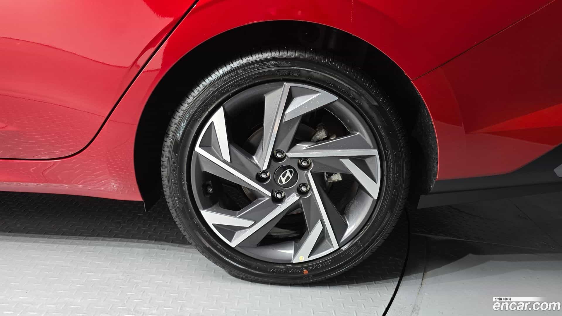 AVANTE Hyundai 2025.2-OUTER-031