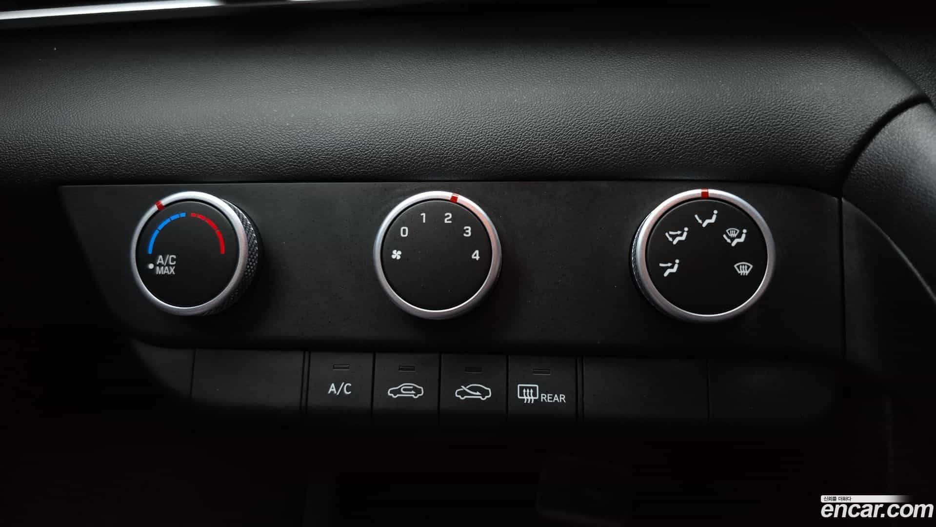 AVANTE Hyundai 2025.2-OPTION-043