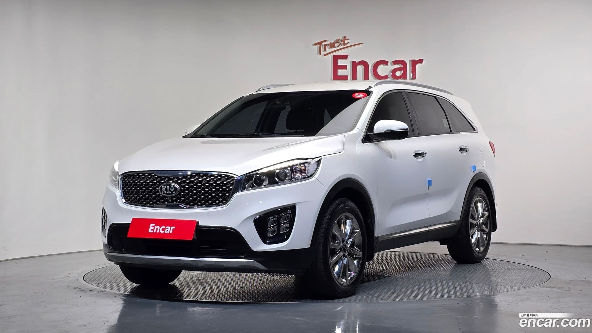 Main__Slider__Photo:Sorento Kia 2016.9-0