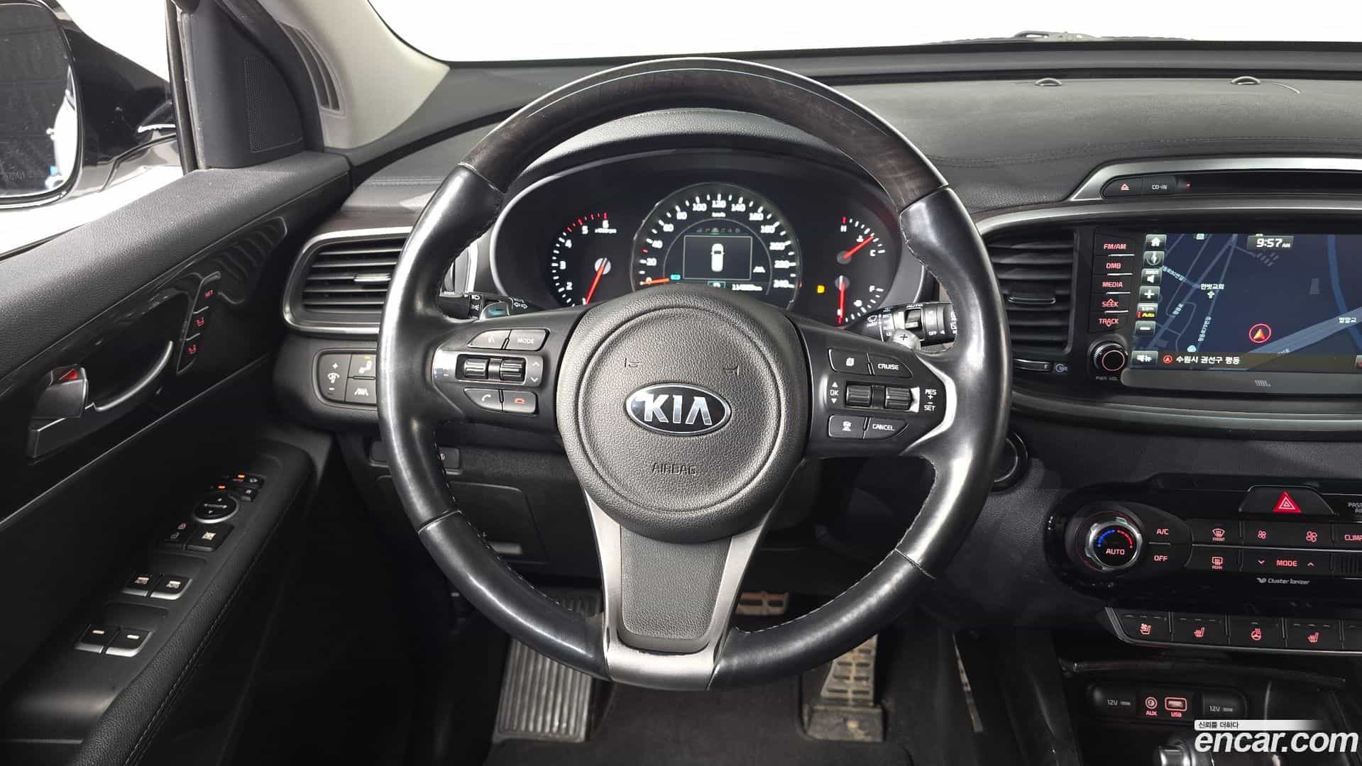 Sorento Kia 2016.9-OPTION-018