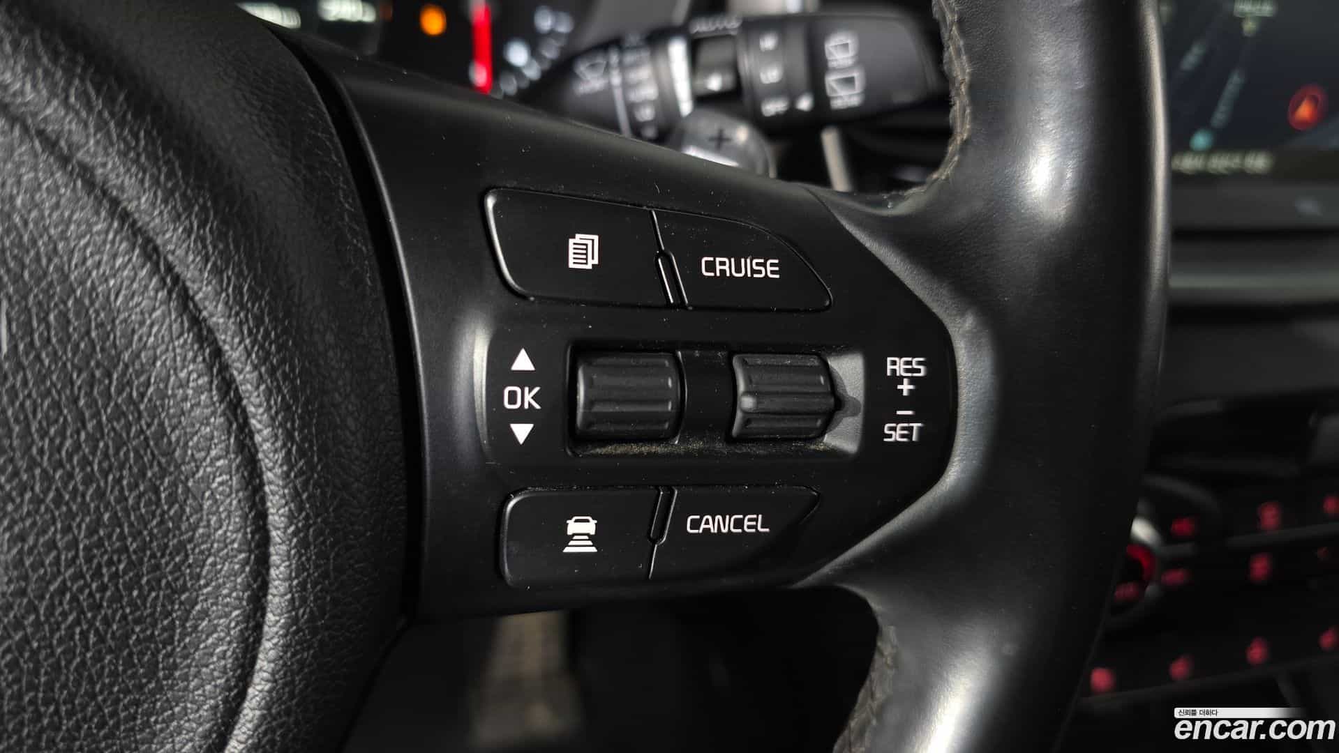 Sorento Kia 2016.9-OPTION-021