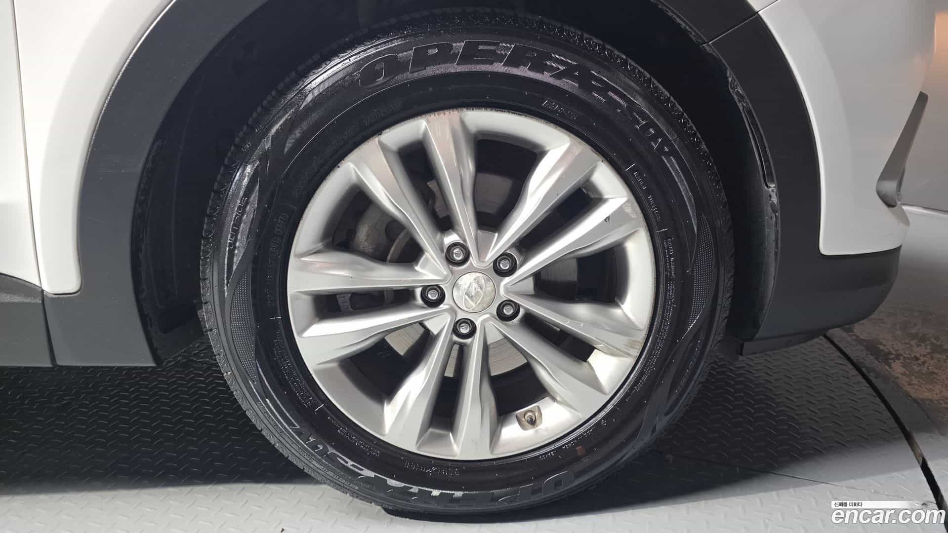 Santafe Hyundai 2016.6-OUTER-031