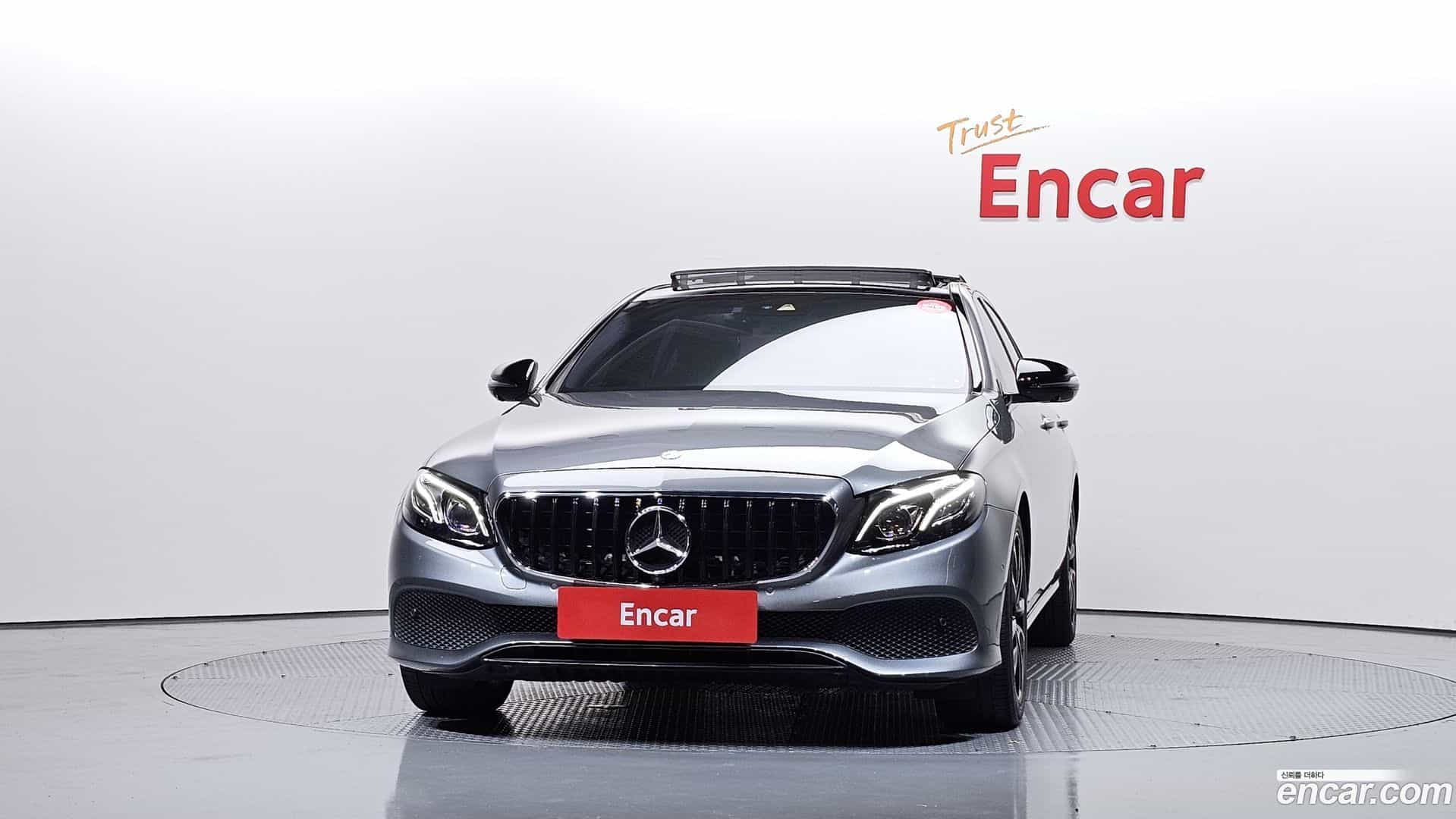 E-Class Mercedes-Benz 2016.6-OUTER-003