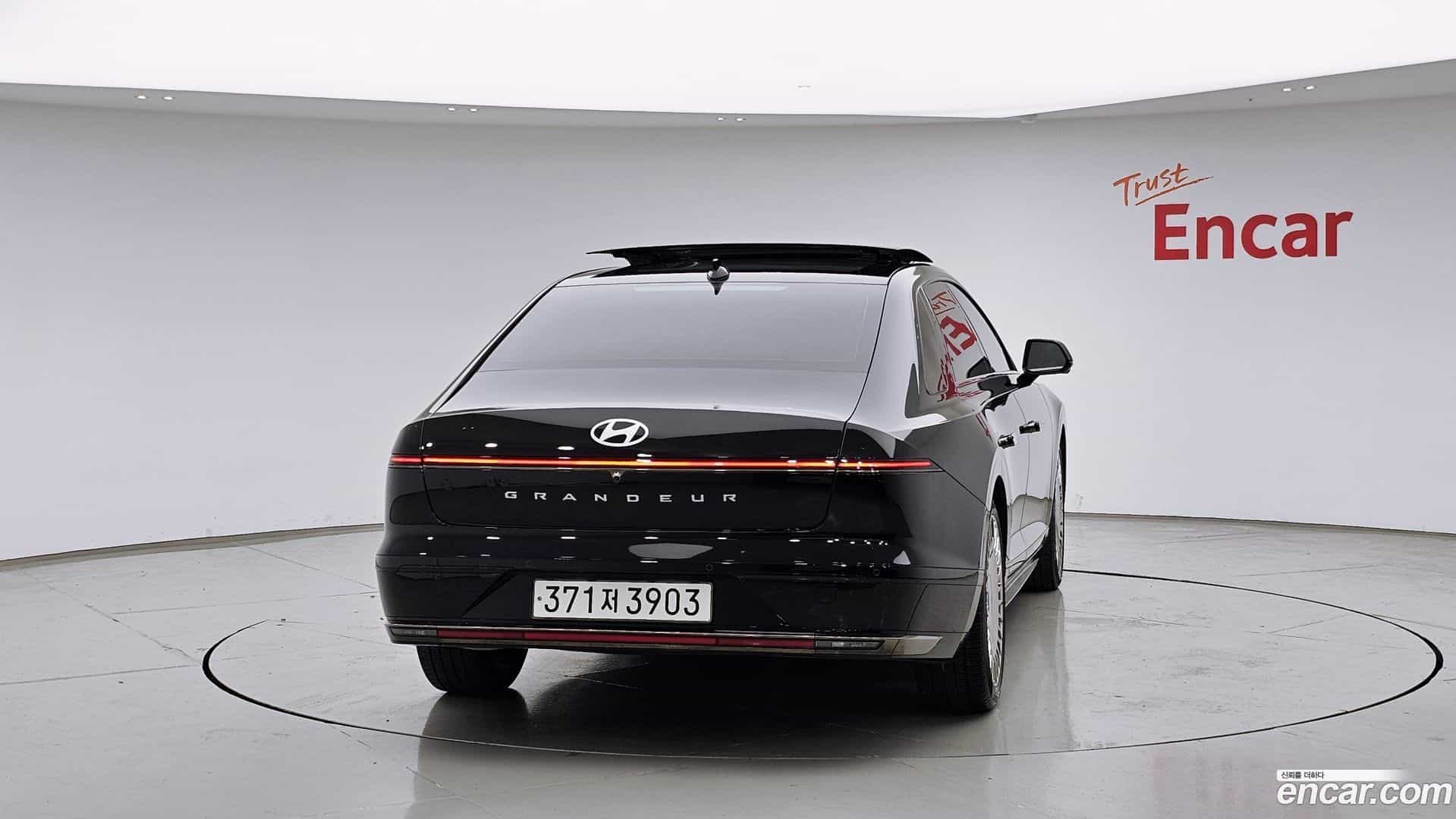 Grandeur Hyundai 2023.8-OUTER-004