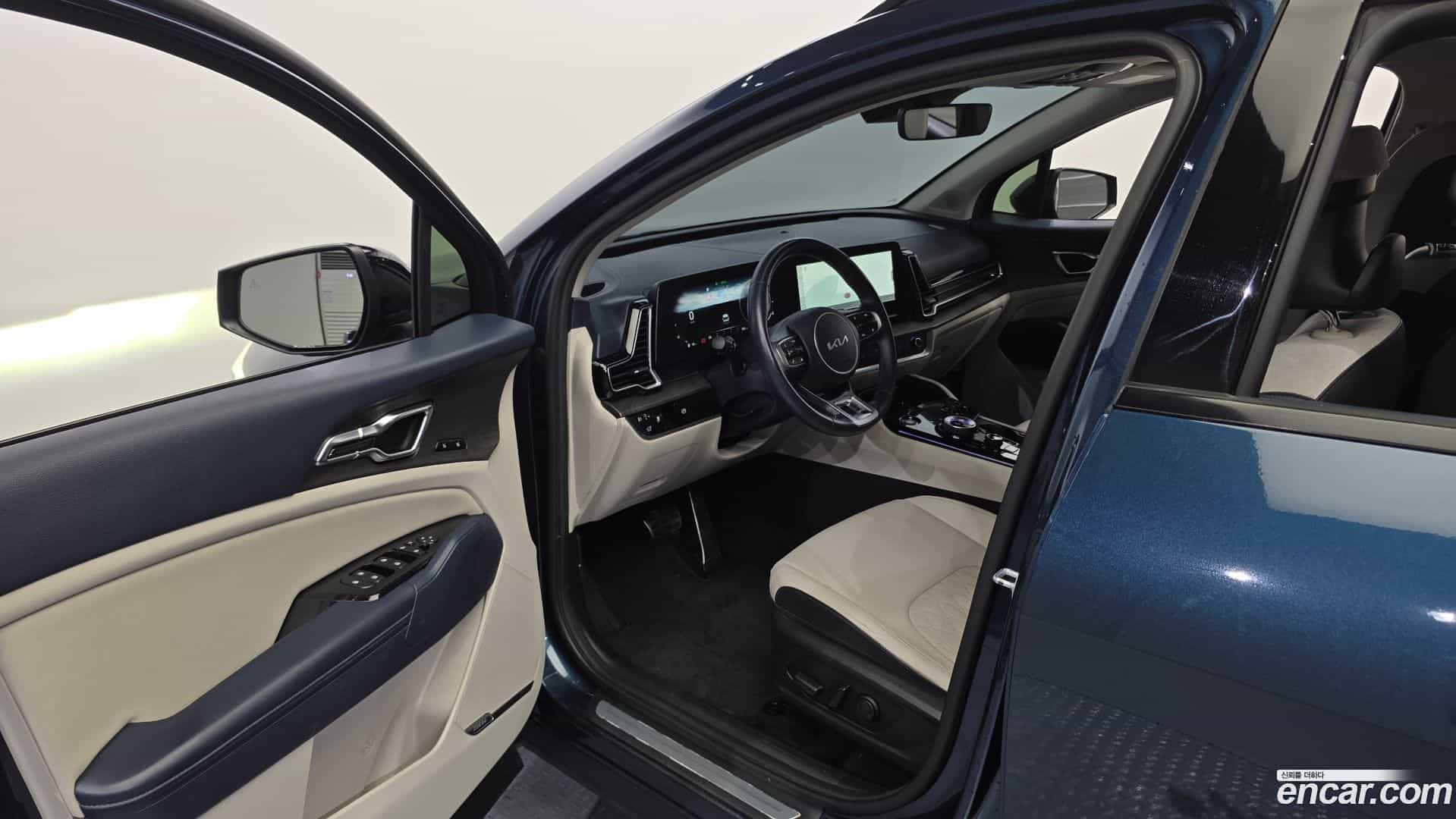 Sportage Kia 2022.1-INNER-010
