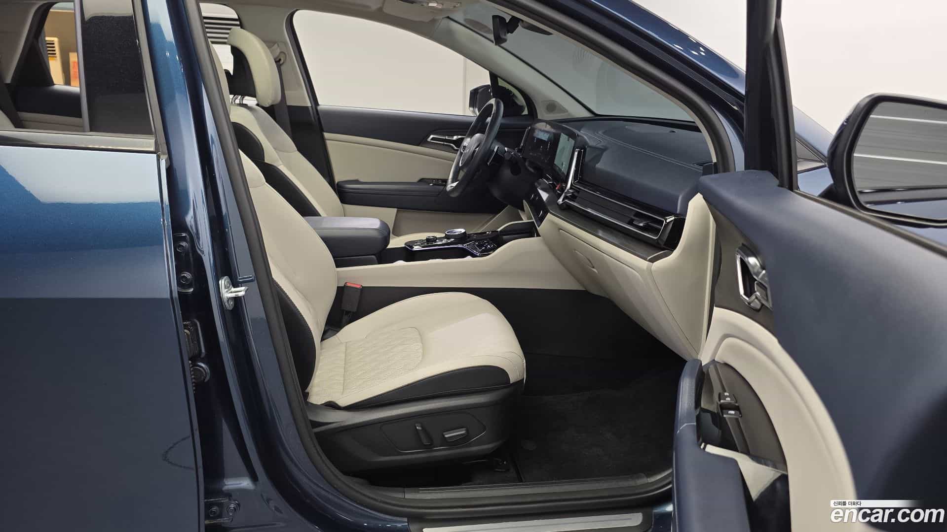 Sportage Kia 2022.1-INNER-036