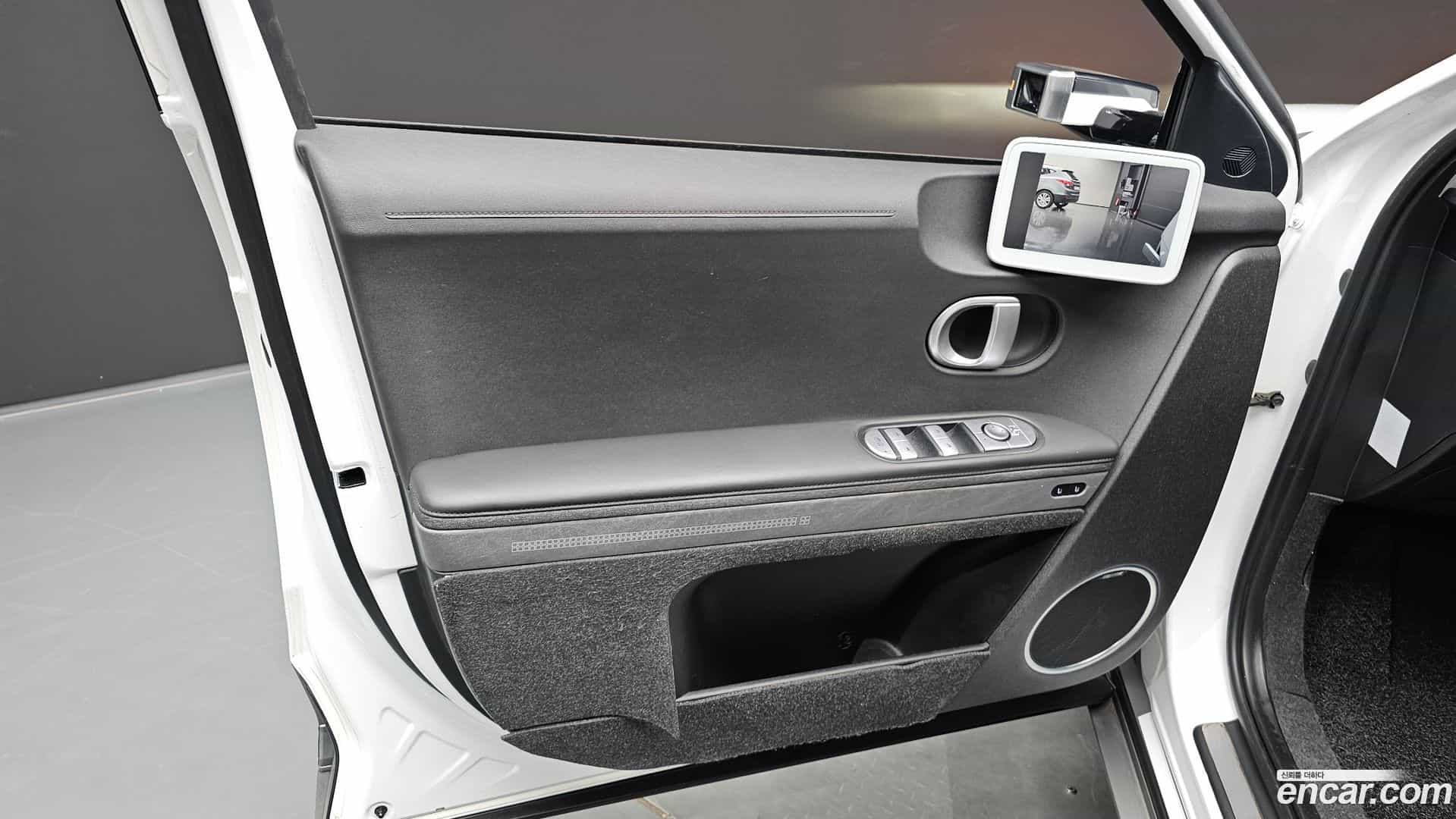 Ioniq5 Hyundai 2022.3-INNER-034