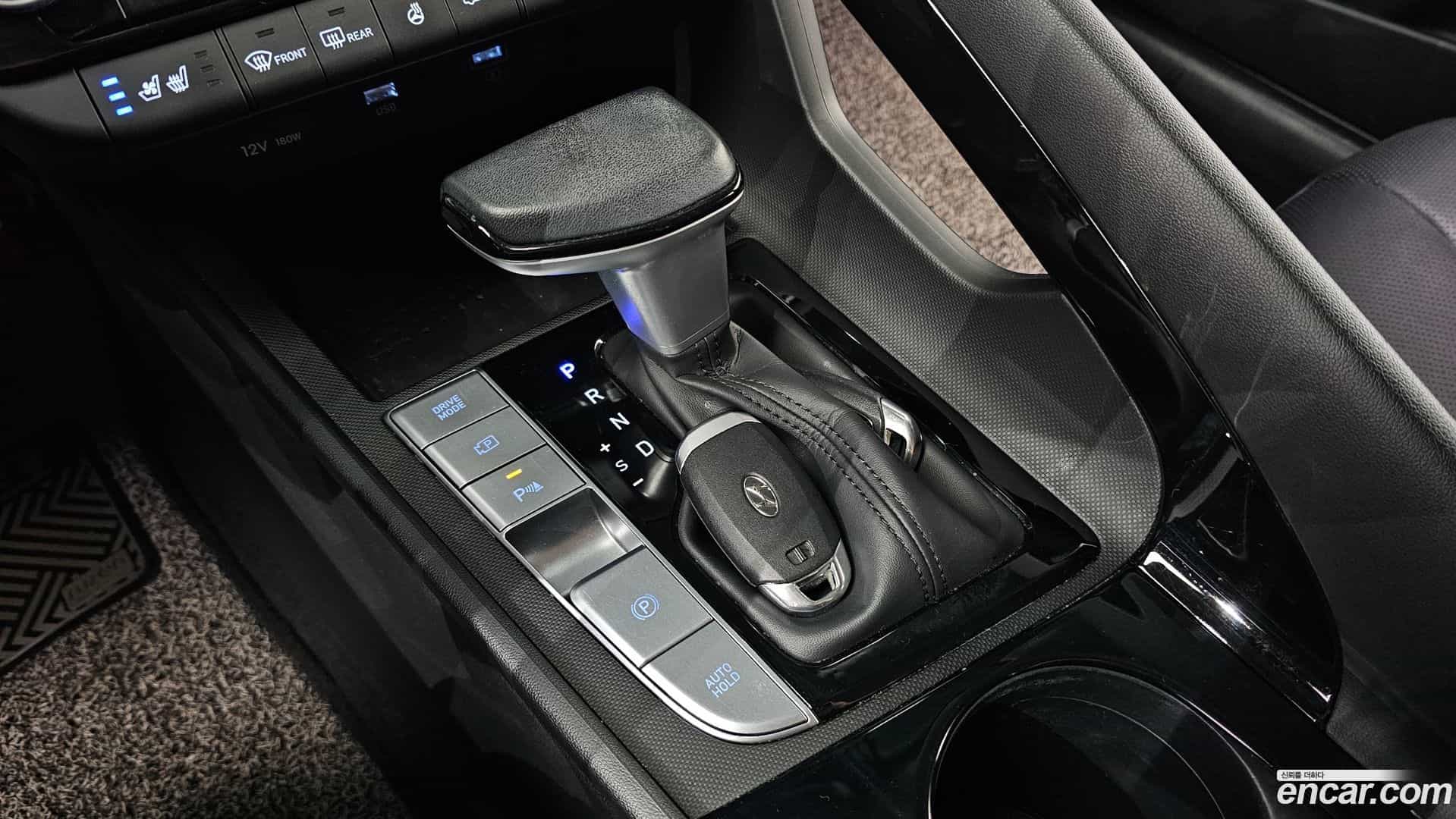 AVANTE Hyundai 2022.0-INNER-009