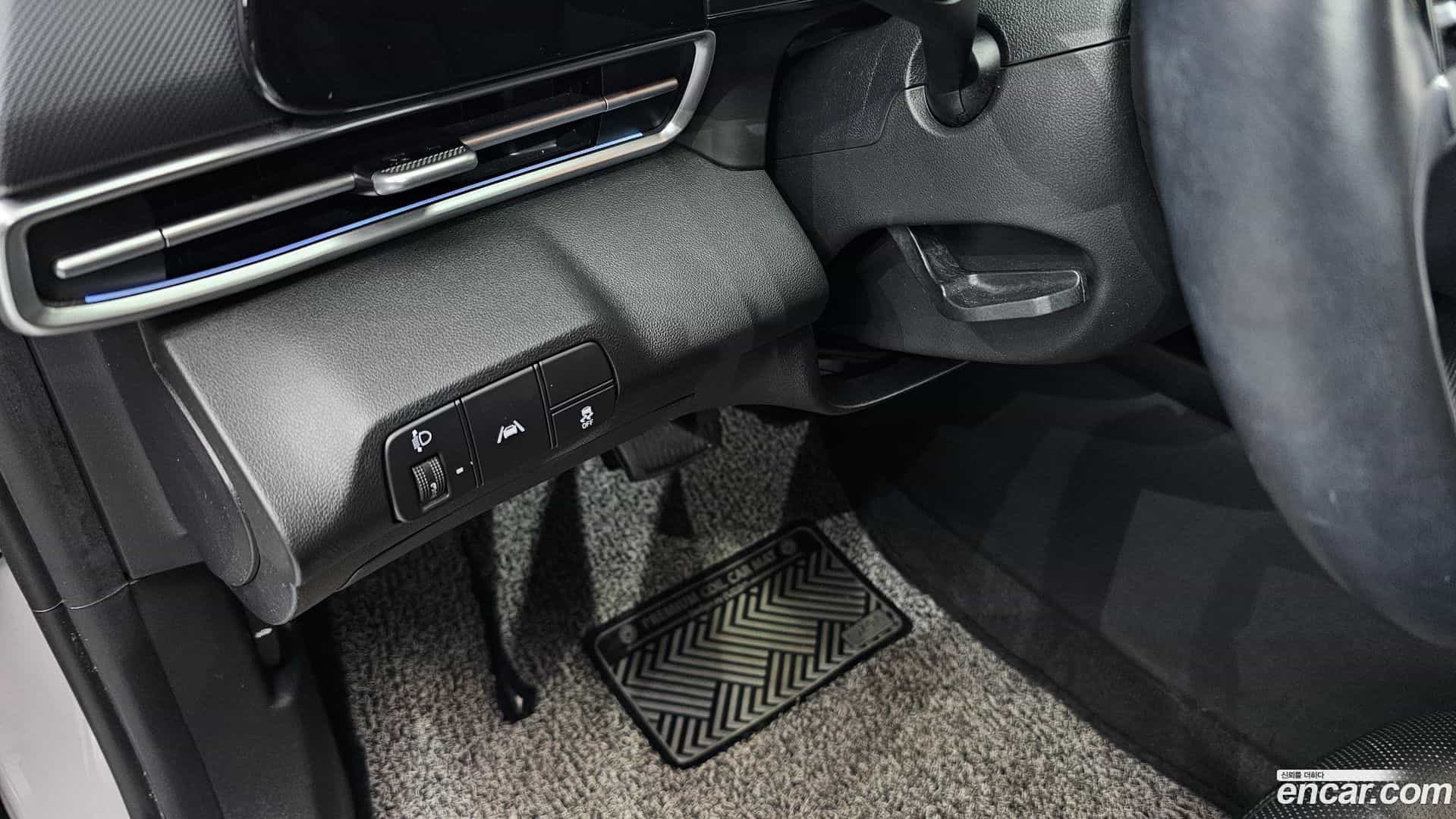 AVANTE Hyundai 2022.0-OPTION-022