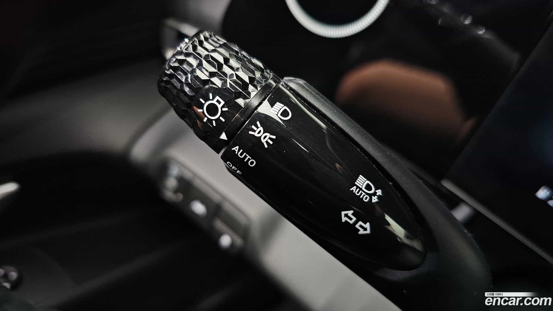 AVANTE Hyundai 2022.0-OPTION-024