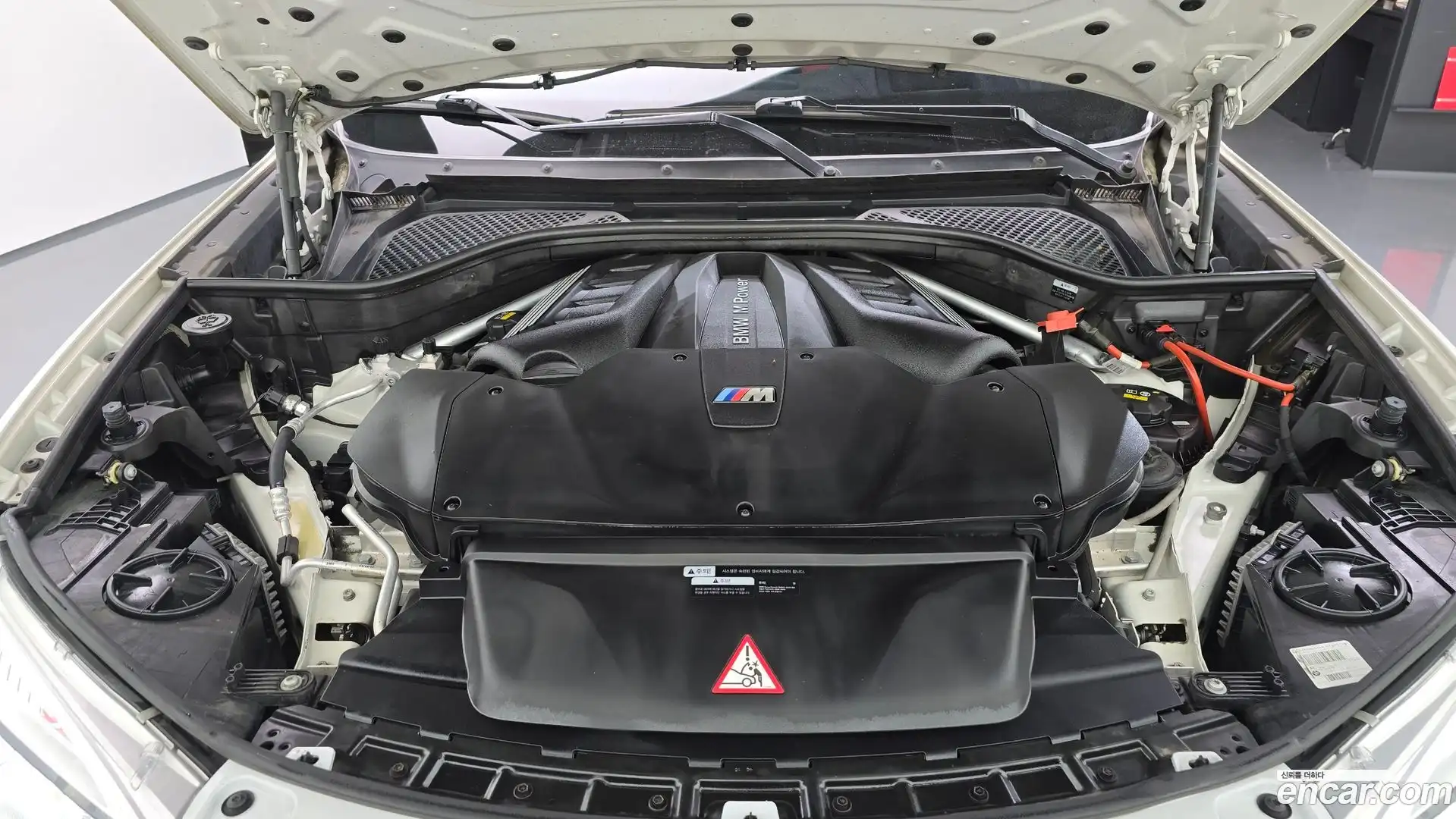 X6M BMW 2017.11-OUTER-006