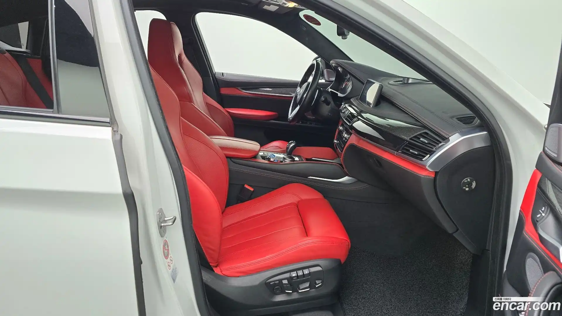 X6M BMW 2017.11-INNER-036