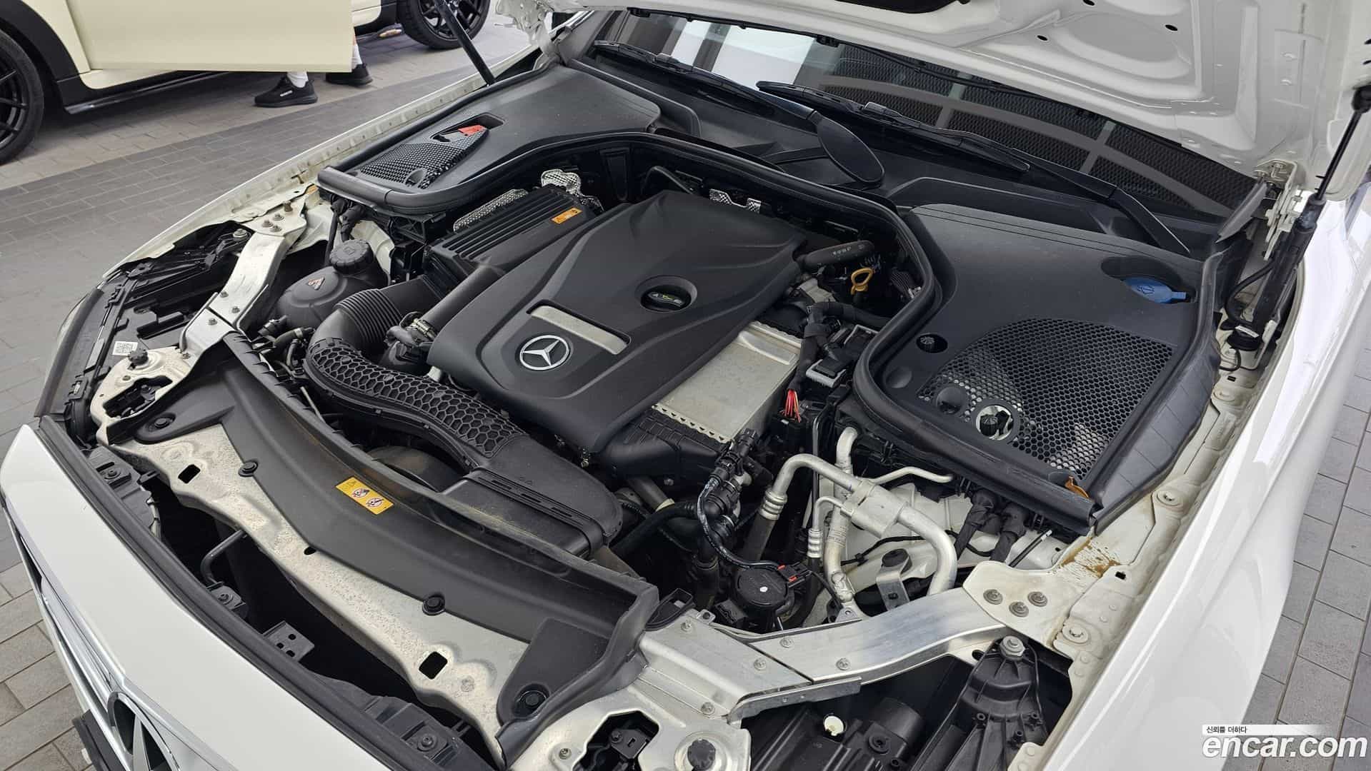 E-Class Mercedes-Benz 2020.7-OUTER-006
