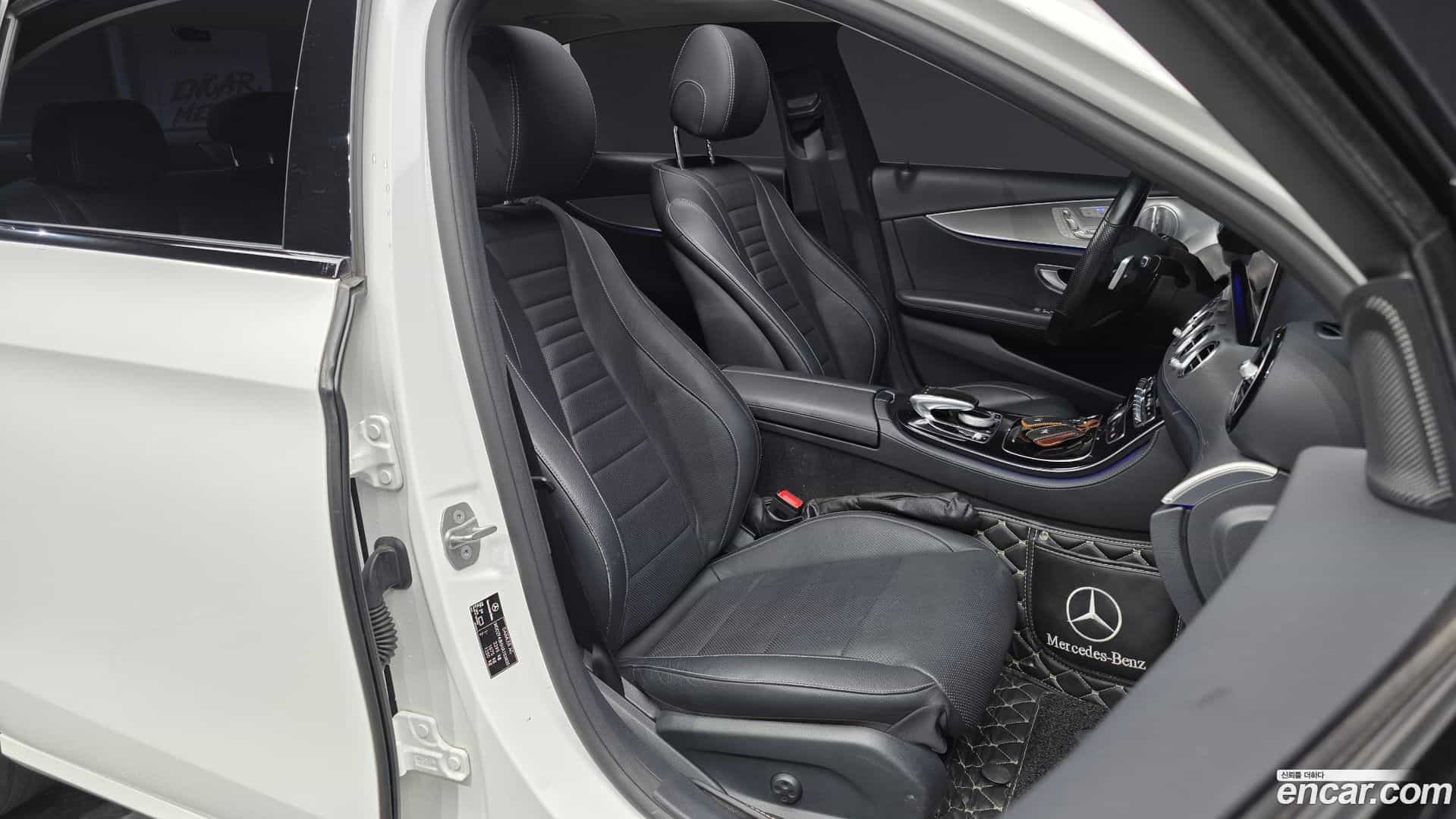 E-Class Mercedes-Benz 2016.9-OPTION-016