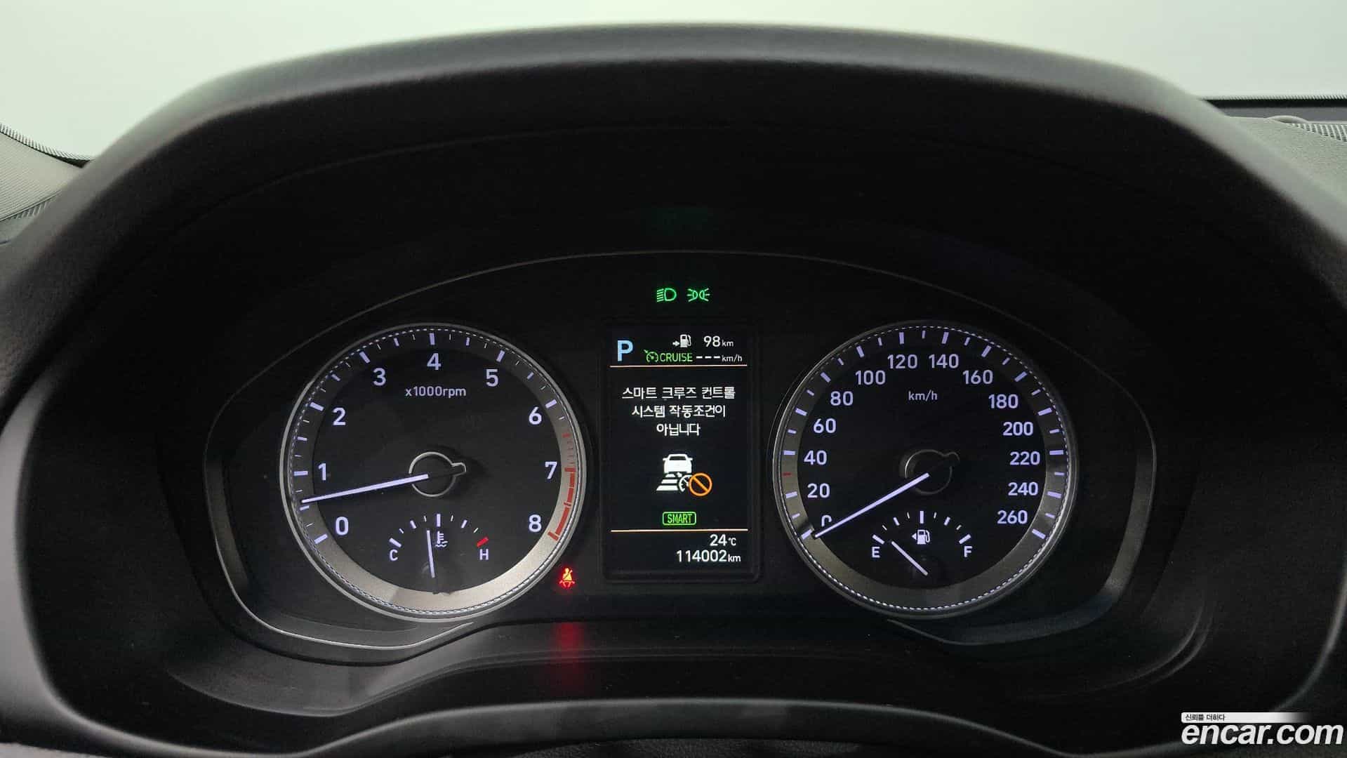 Grandeur Hyundai 2019.10-INNER-008