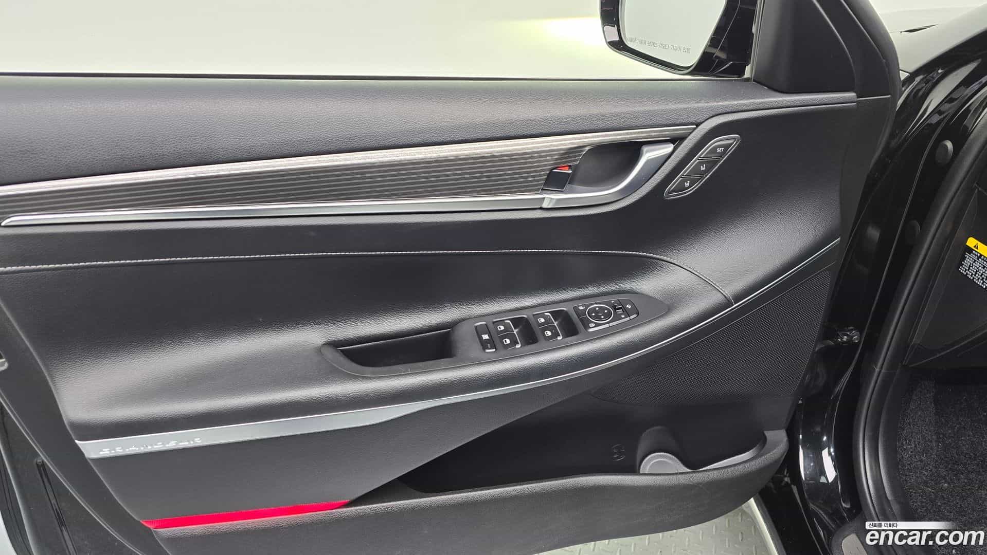 Grandeur Hyundai 2019.10-INNER-034