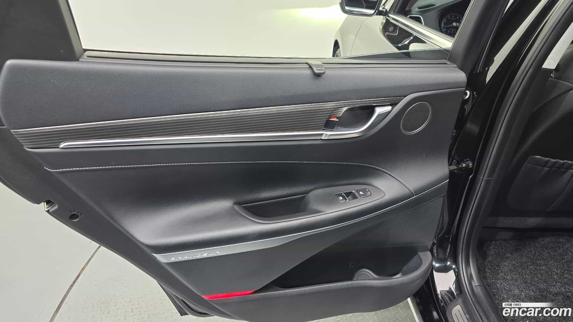 Grandeur Hyundai 2019.10-INNER-035