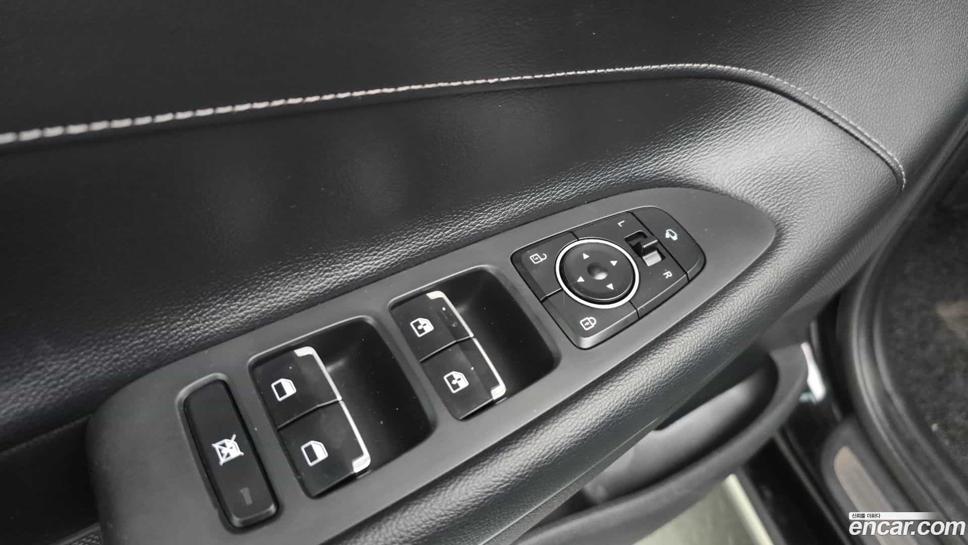 Grandeur Hyundai 2019.10-OPTION-049