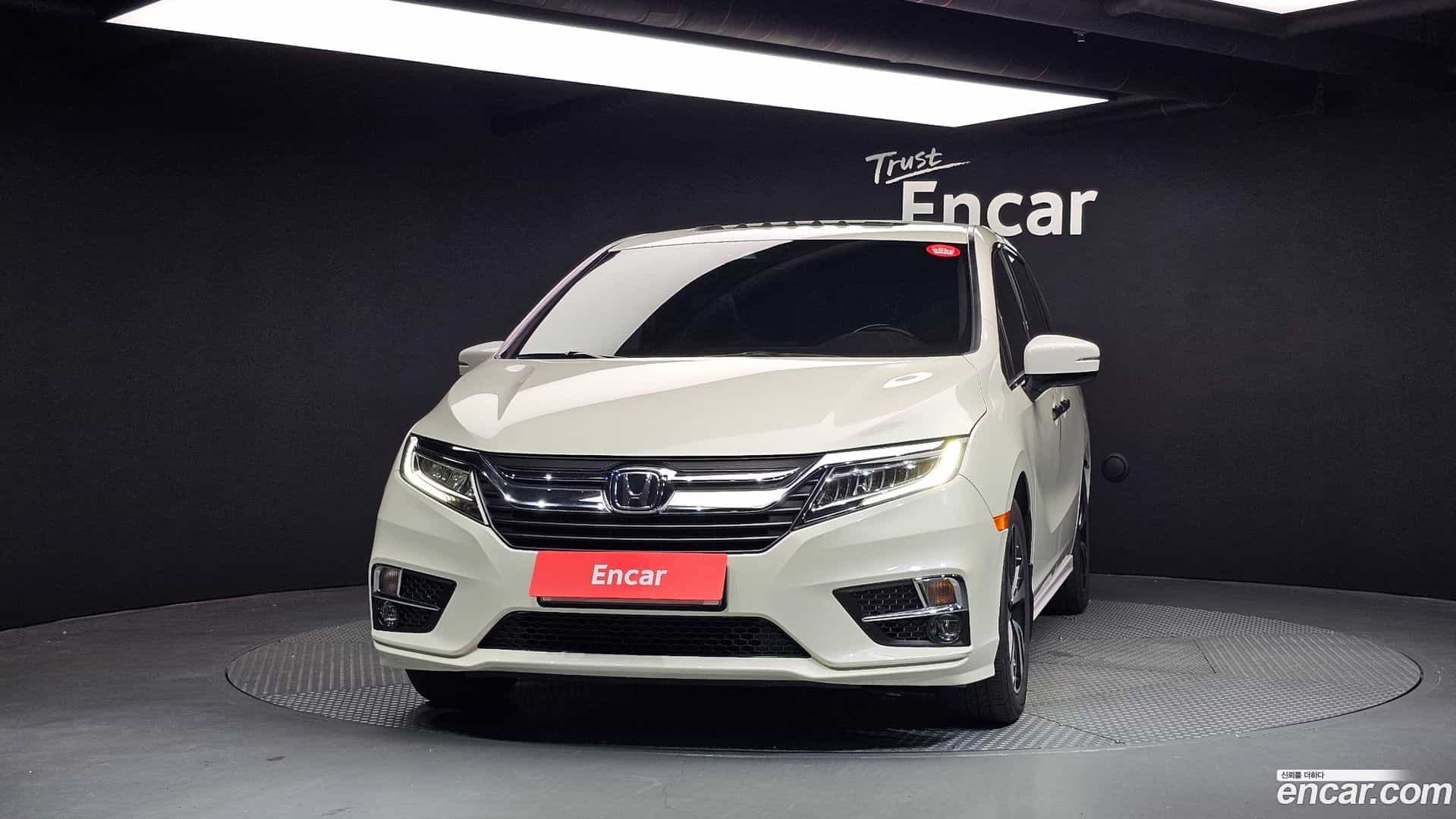 Odyssey Honda 2018.0-OUTER-003