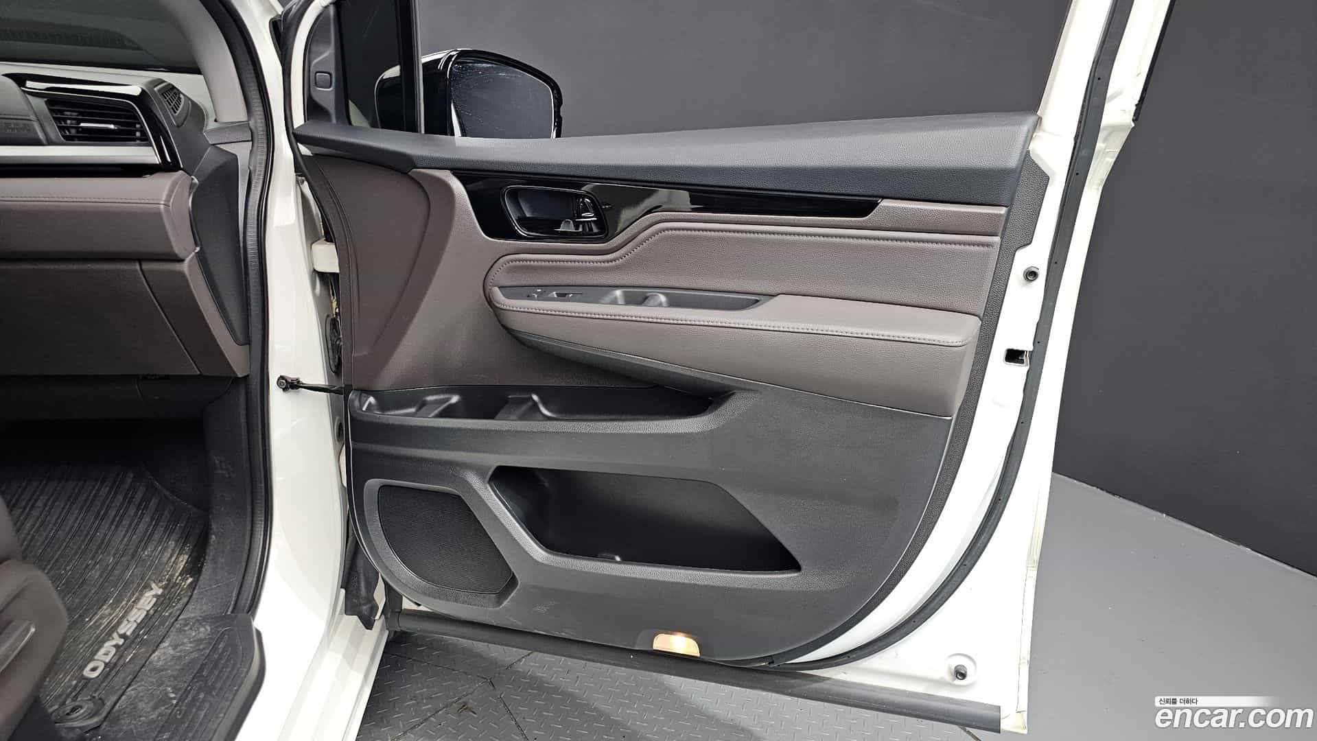 Odyssey Honda 2018.0-INNER-034
