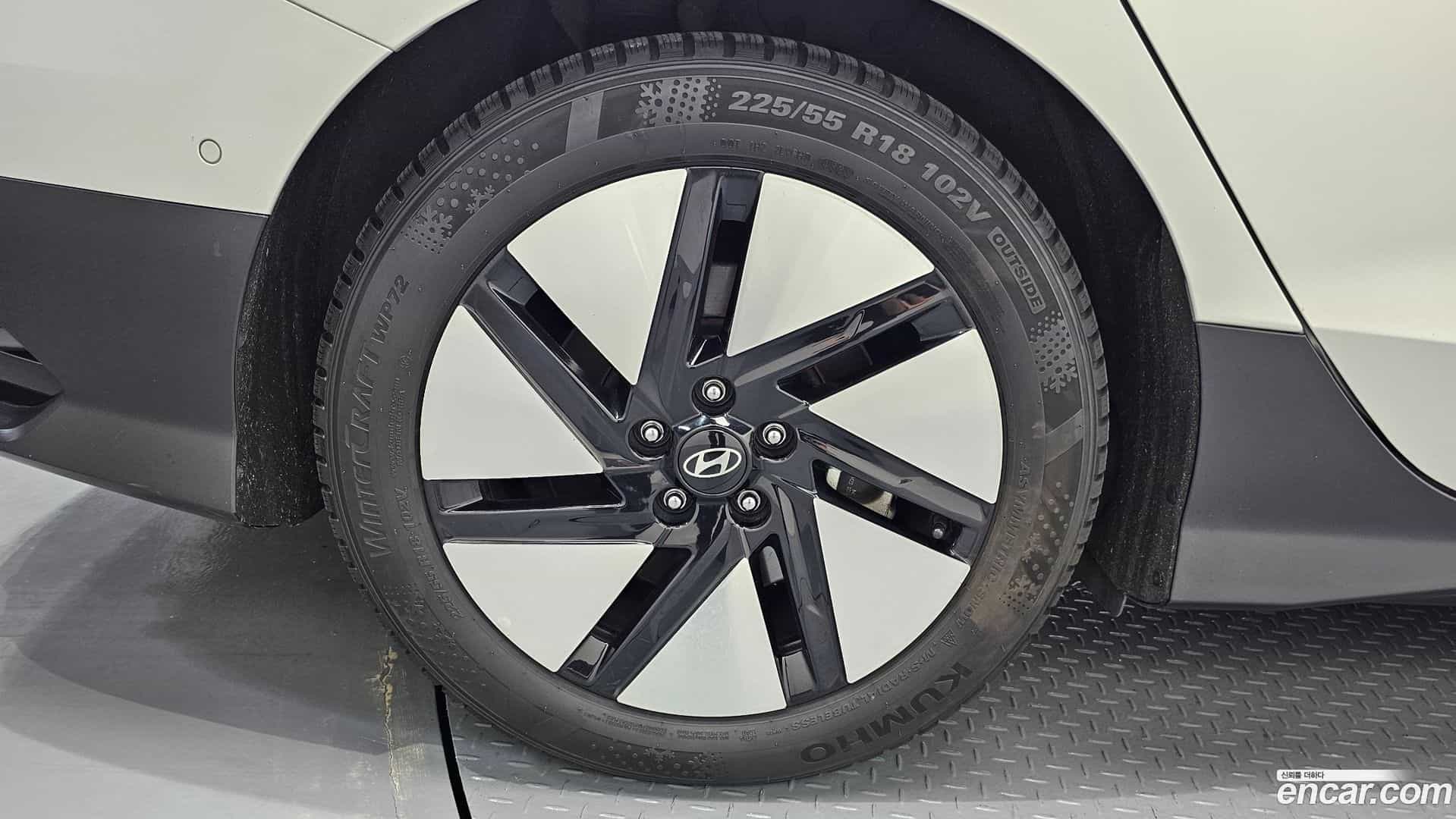 Ioniq6 Hyundai 2023.10-OUTER-005