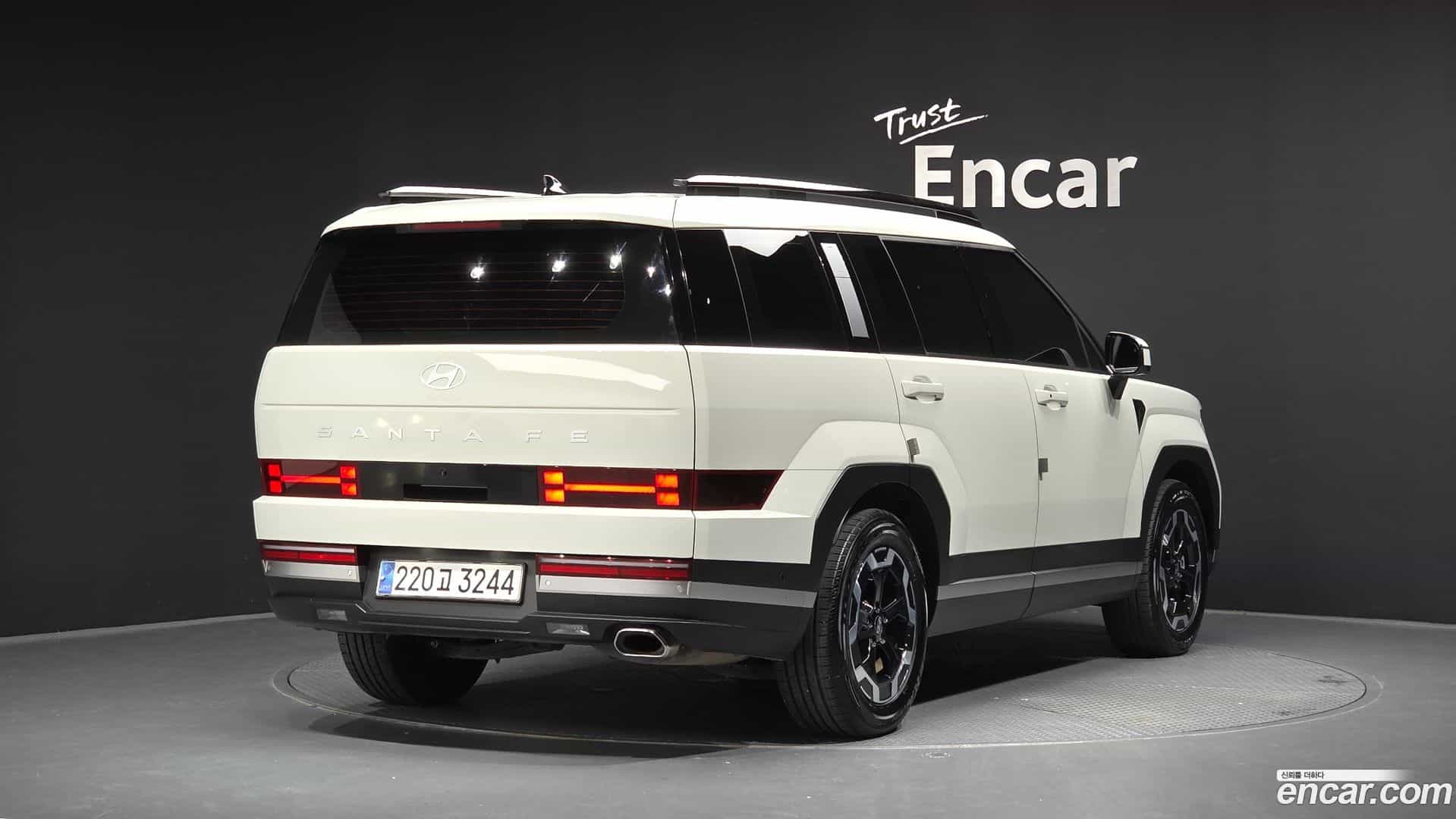 Santafe Hyundai 2023.9-OUTER-002