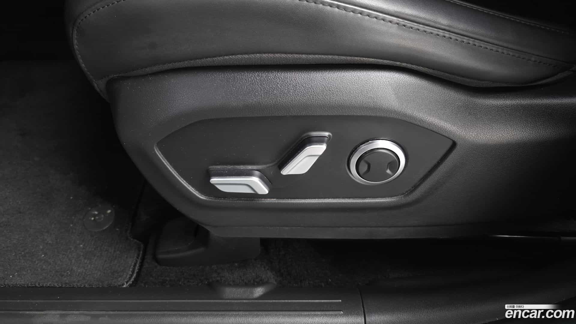 Santafe Hyundai 2023.9-OPTION-045