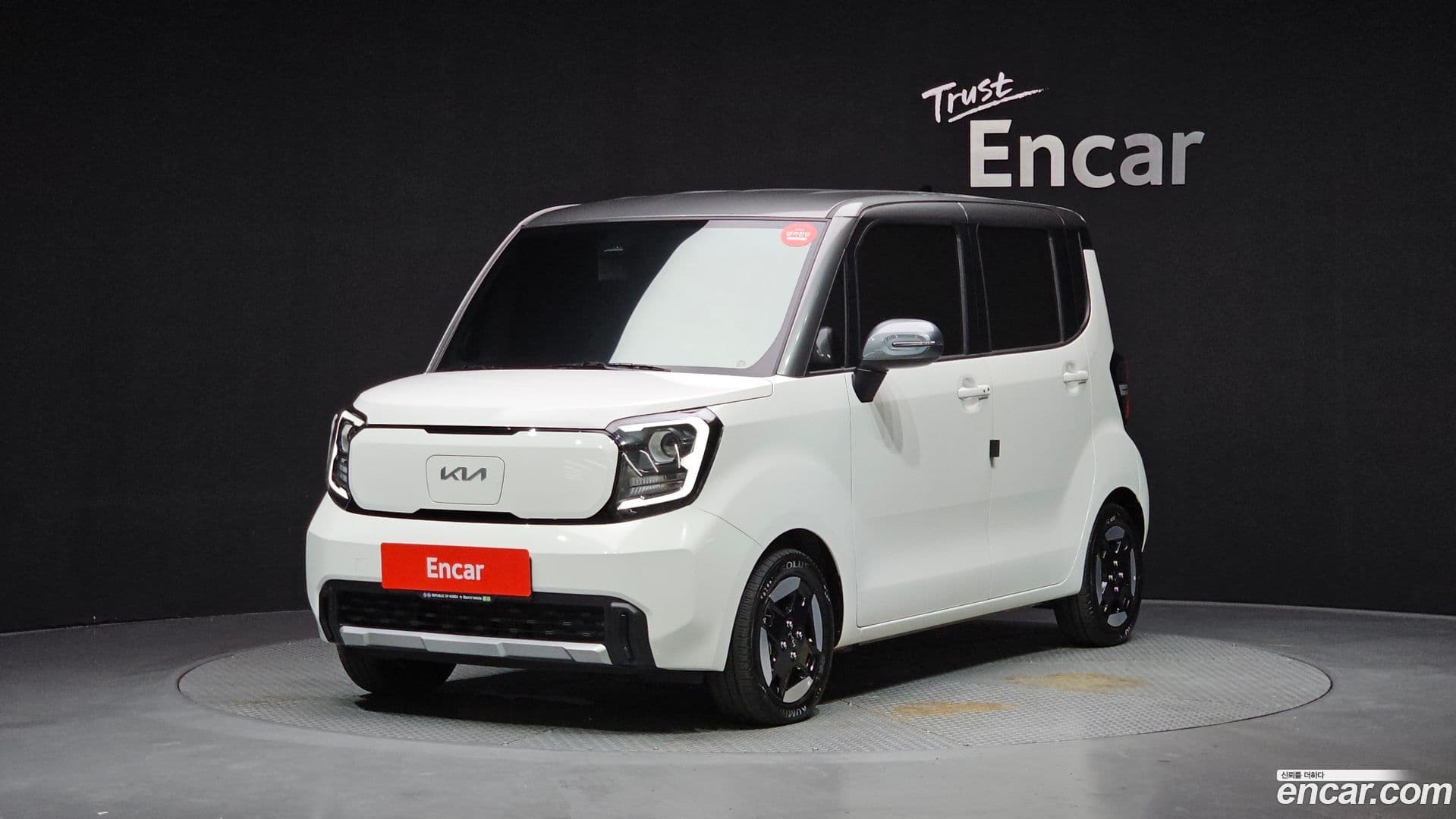Main__Slider__Photo:RAY Kia 2024.10-0