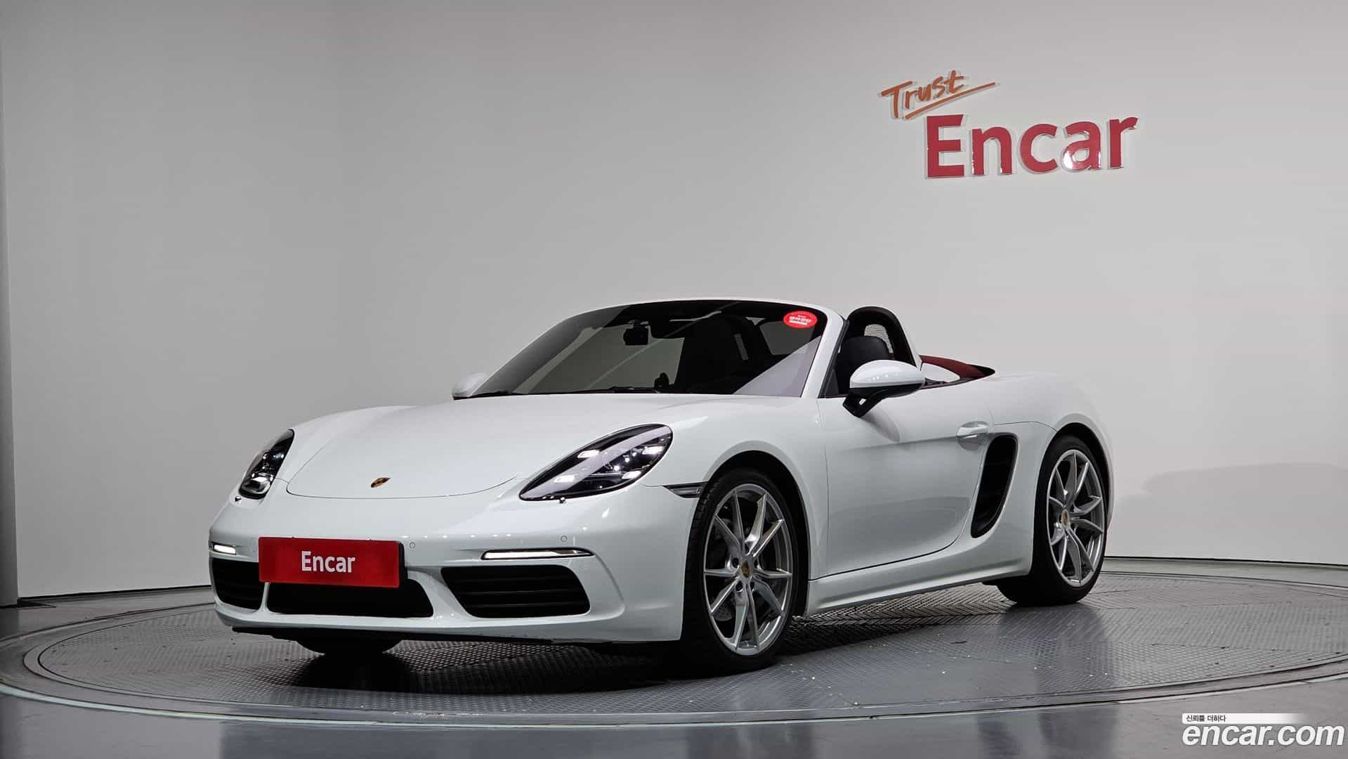 718 Porsche 2019.11-OUTER-001