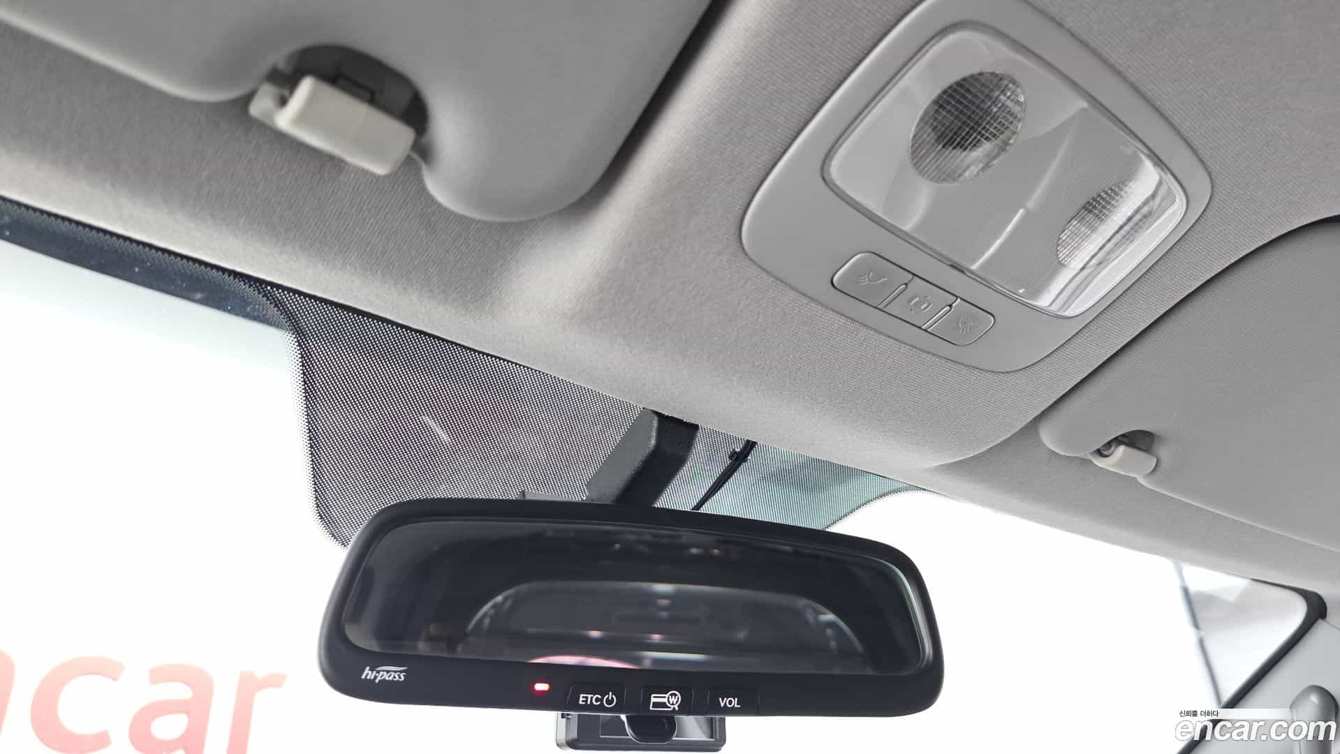 Starex Hyundai 2019.3-OPTION-023
