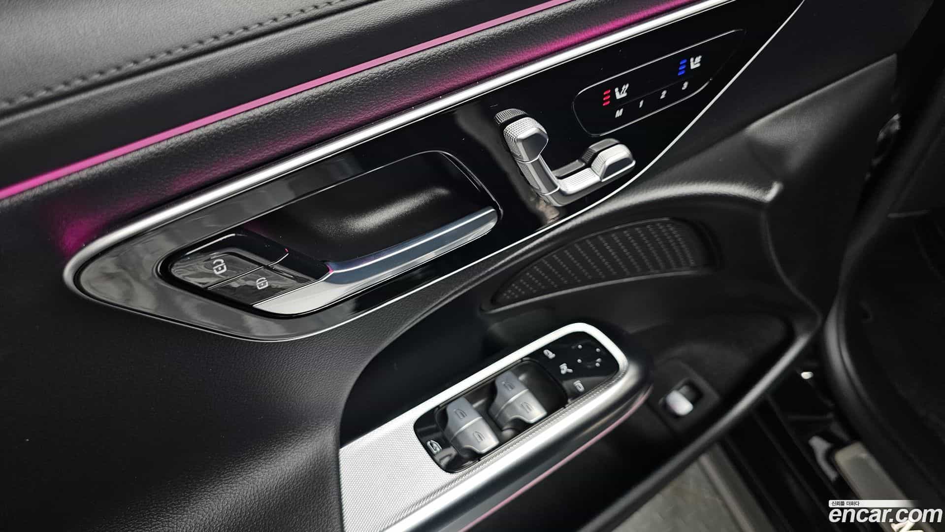 E-Class Mercedes-Benz 2024.5-OPTION-024