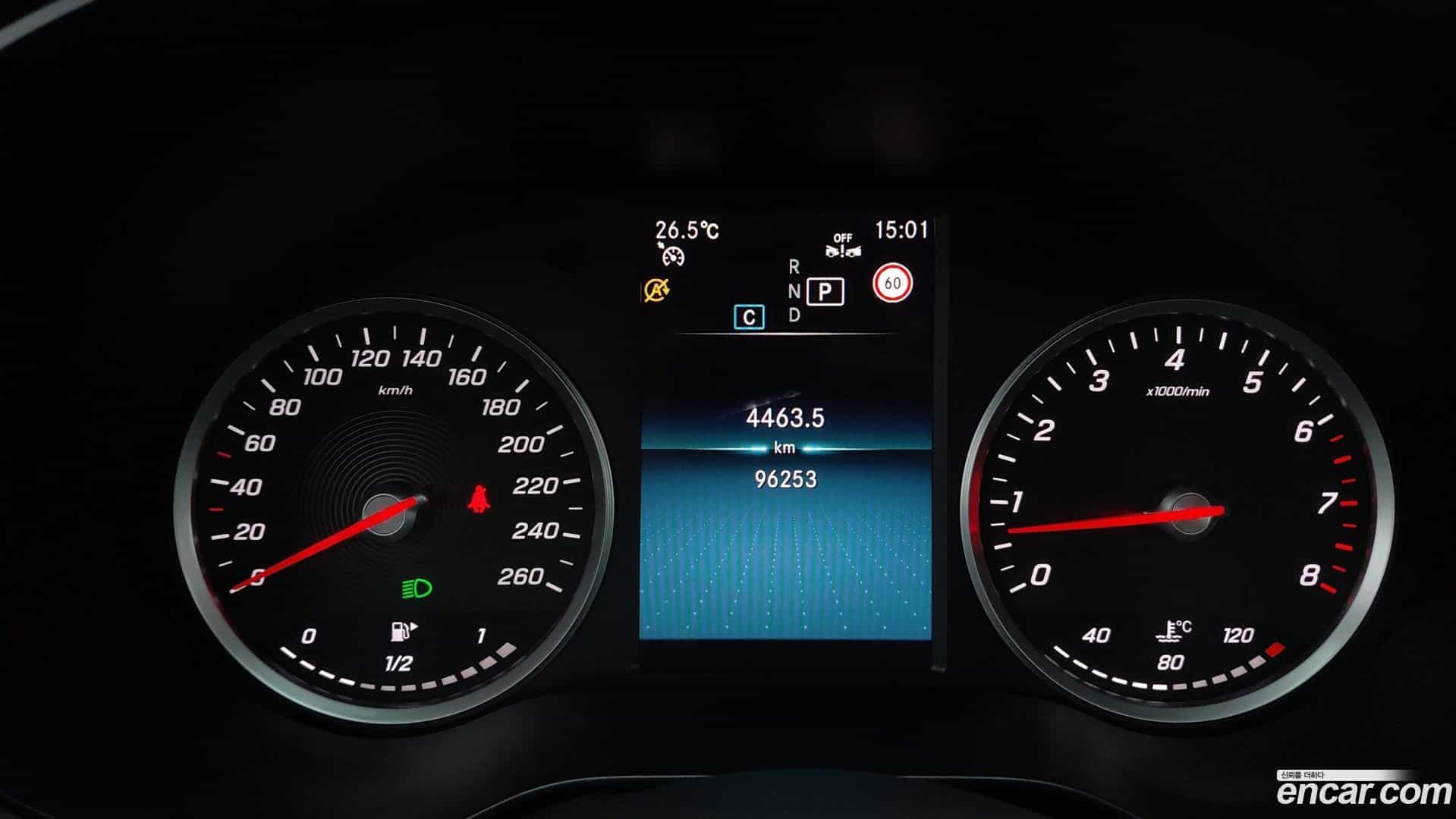 C-Class Mercedes-Benz 2020.5-OPTION-020