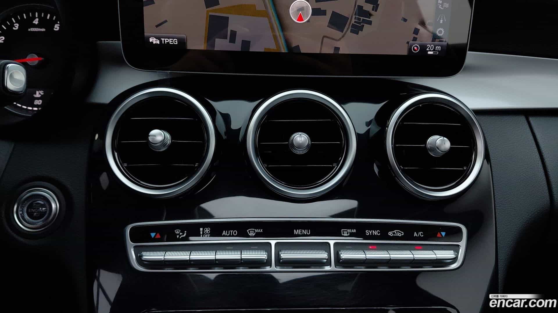 C-Class Mercedes-Benz 2020.5-OPTION-022