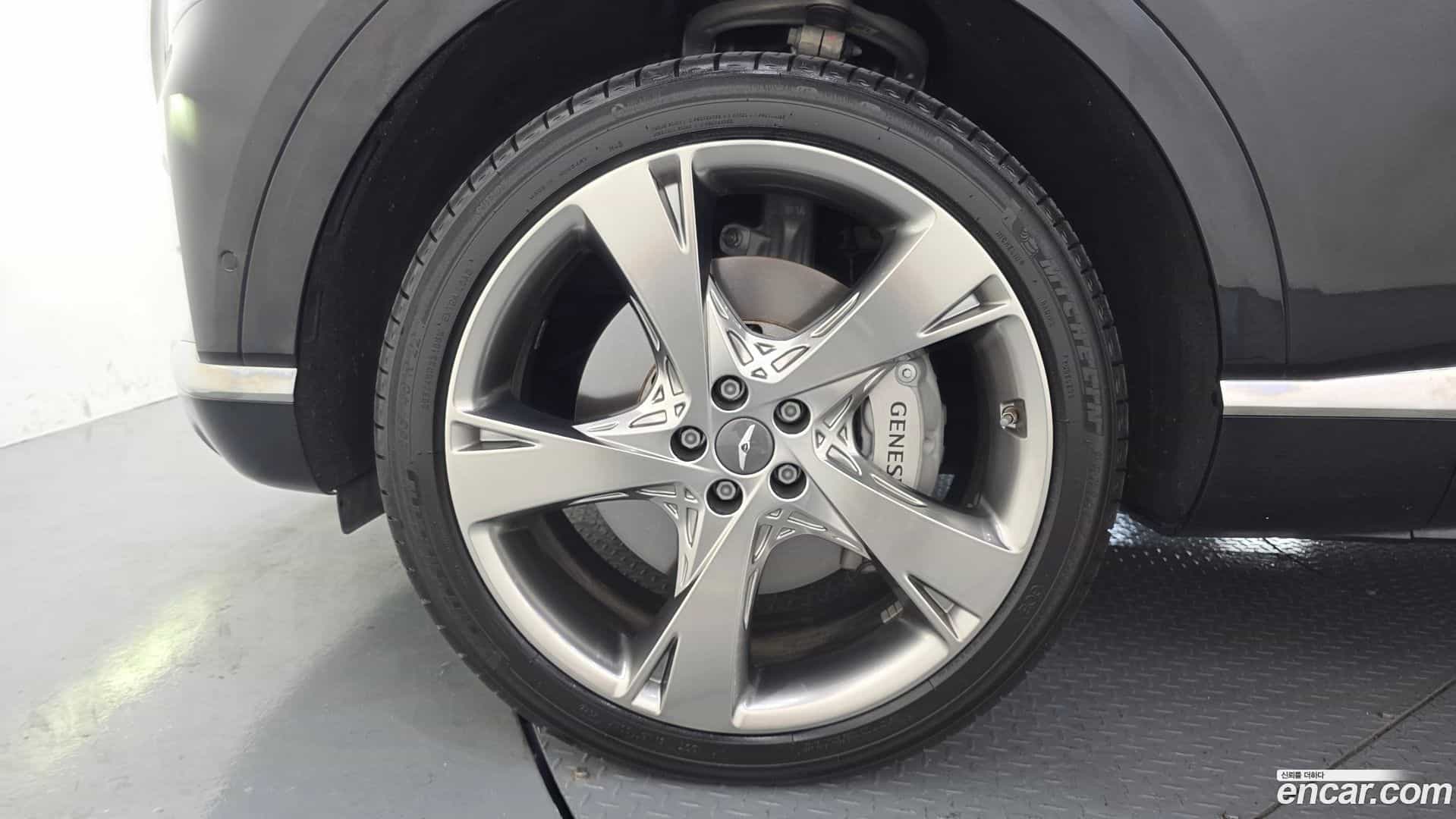 GV80 Genesis 2022.11-OUTER-005
