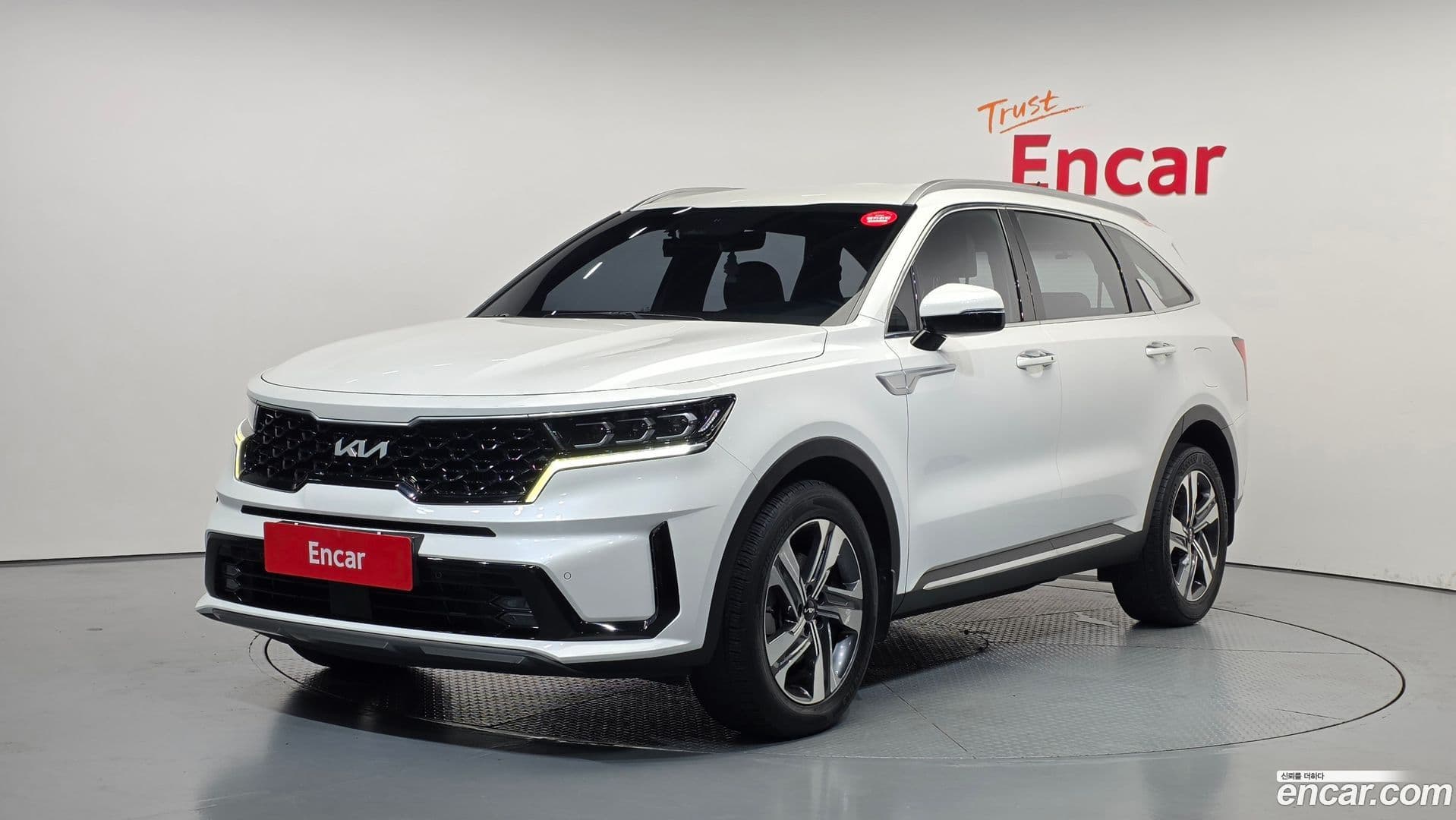 Main__Slider__Photo:Sorento Kia 2022.2-0