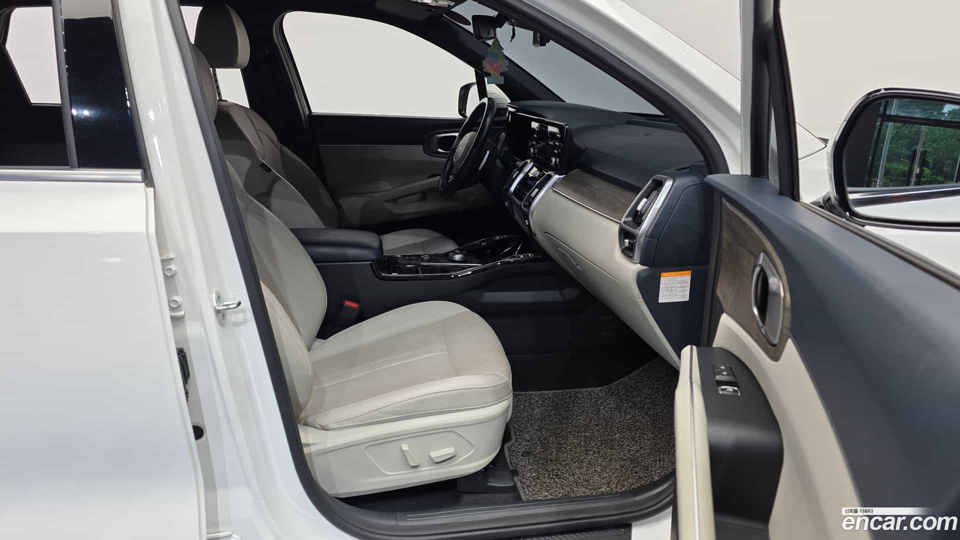 Sorento Kia 2022.2-OPTION-015
