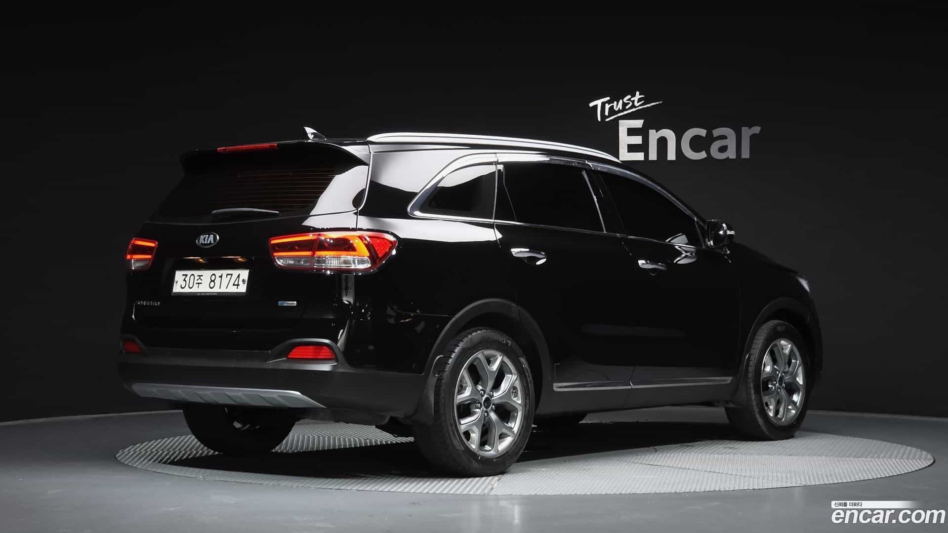 Sorento Kia 2015.6-OUTER-002