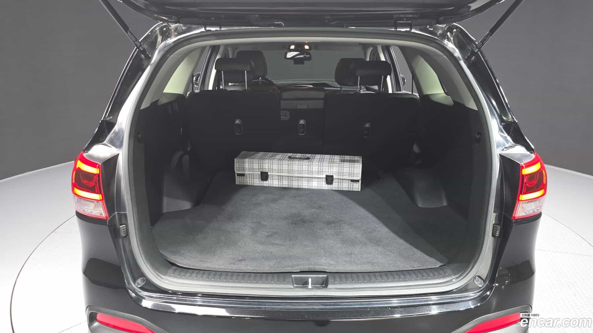 Sorento Kia 2015.6-OPTION-024