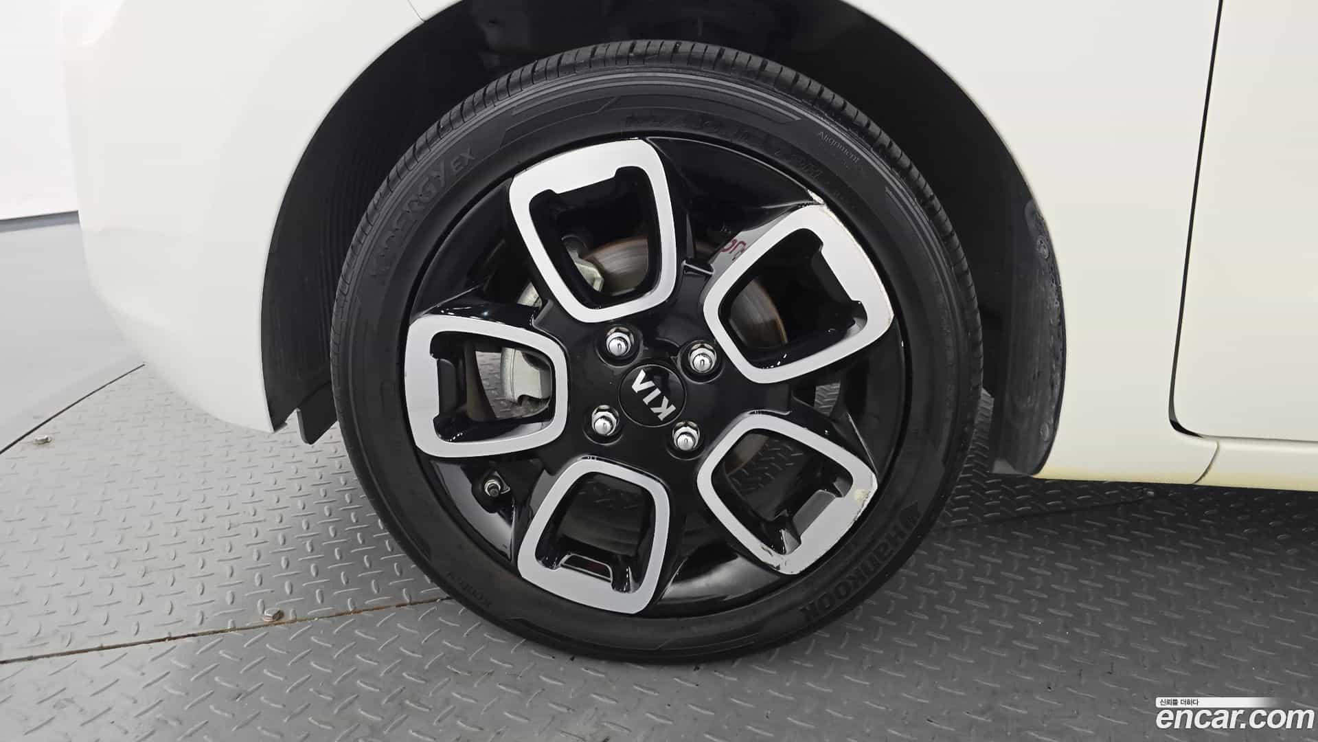 RAY Kia 2019.2-OUTER-005