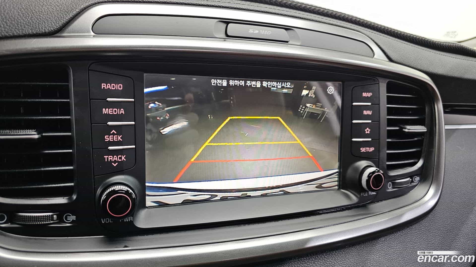 Sorento Kia 2018.1-OPTION-019