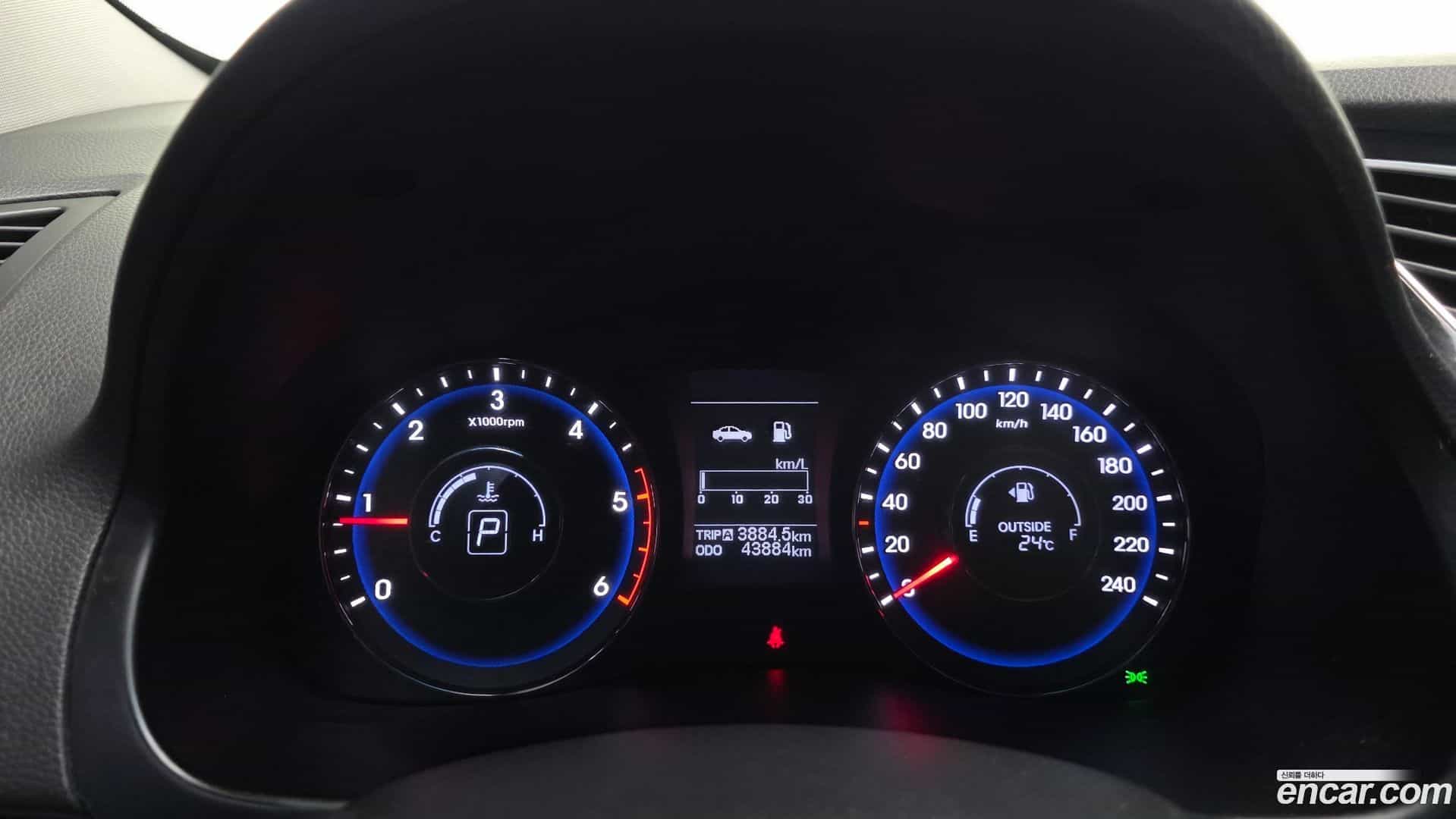 i40 Hyundai 2013.8-INNER-008