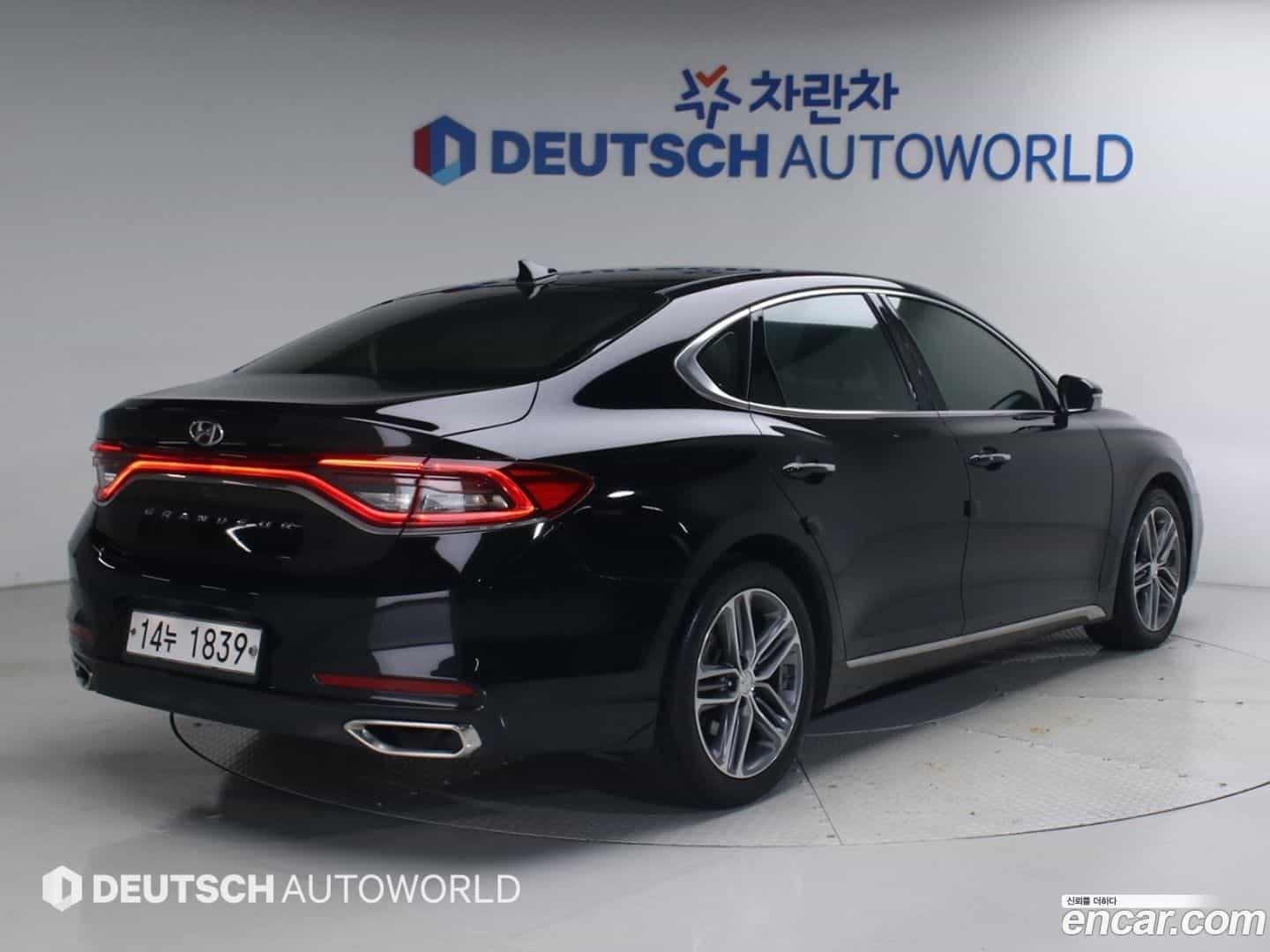 Grandeur Hyundai 2018.7-OUTER-002