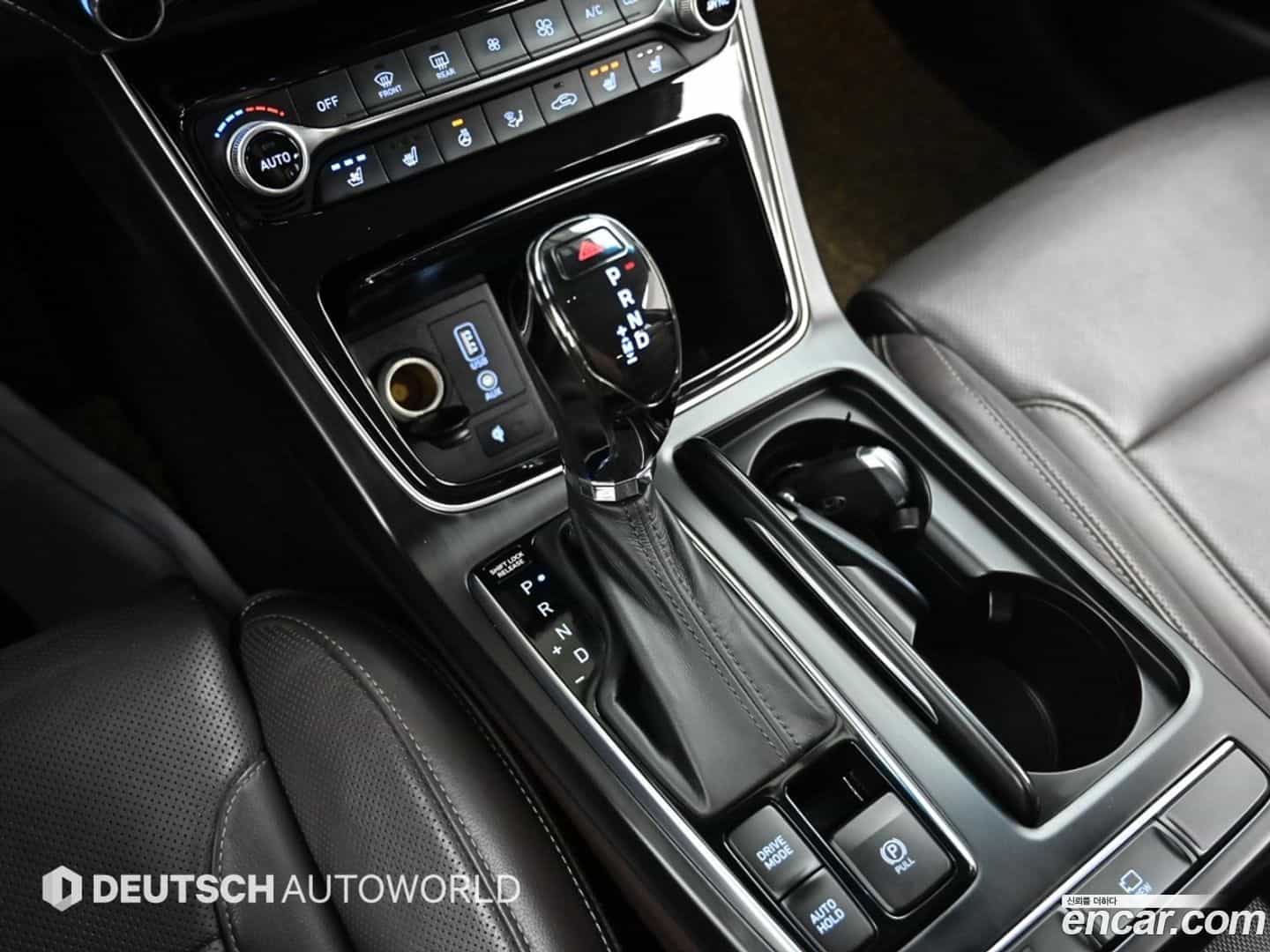 Grandeur Hyundai 2018.7-INNER-009