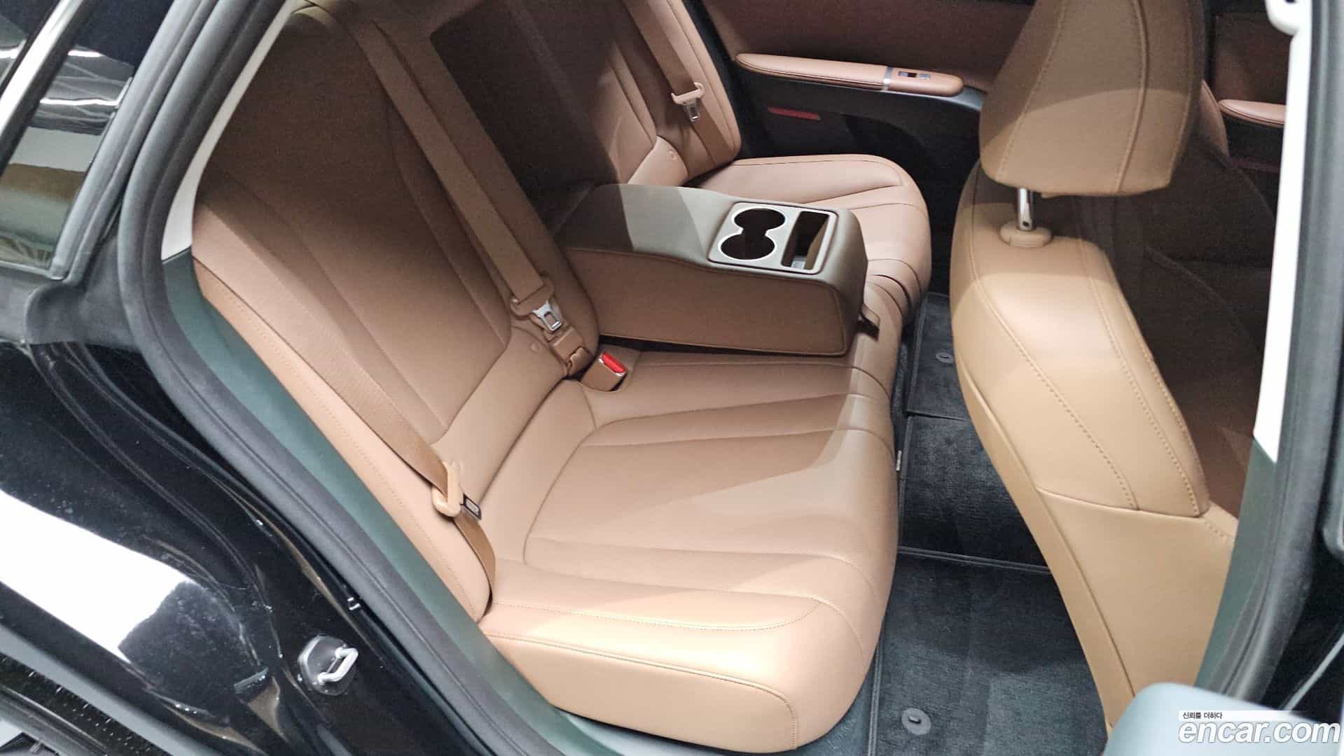 Grandeur Hyundai 2024.9-OPTION-016