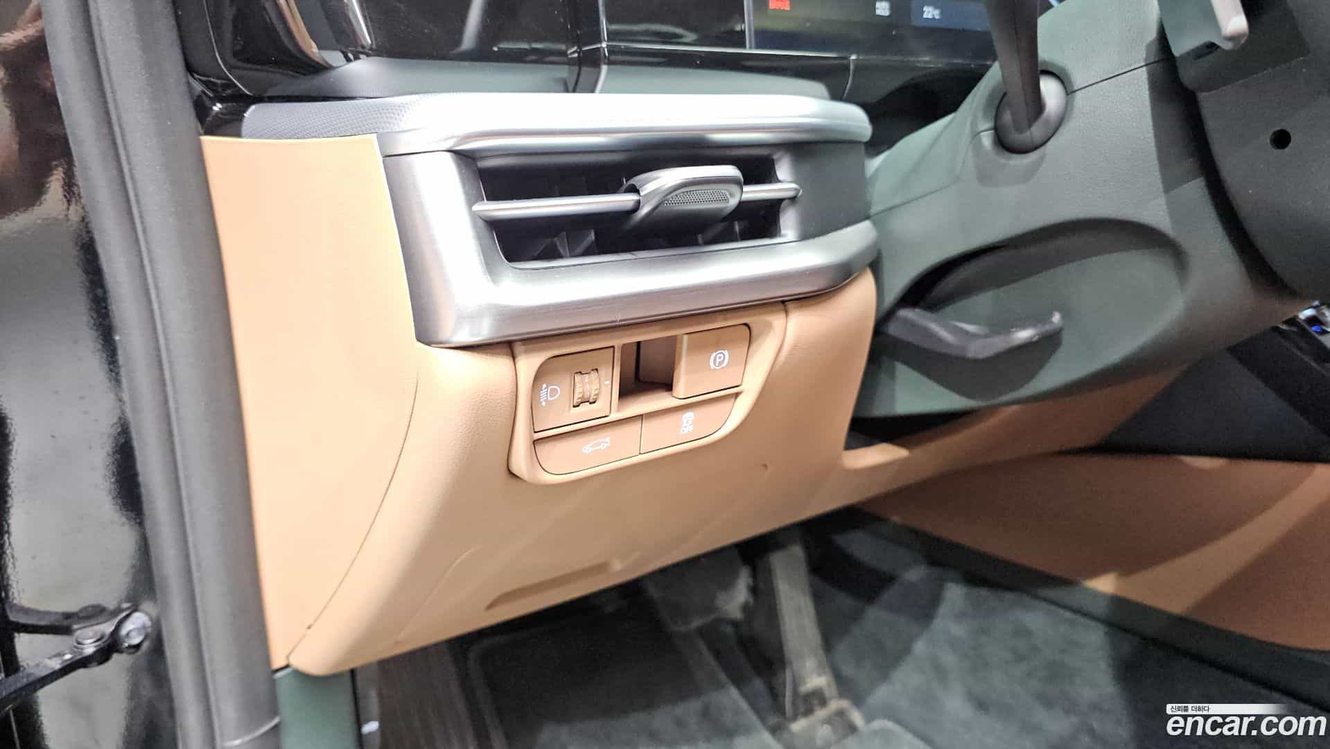 Grandeur Hyundai 2024.9-OPTION-023
